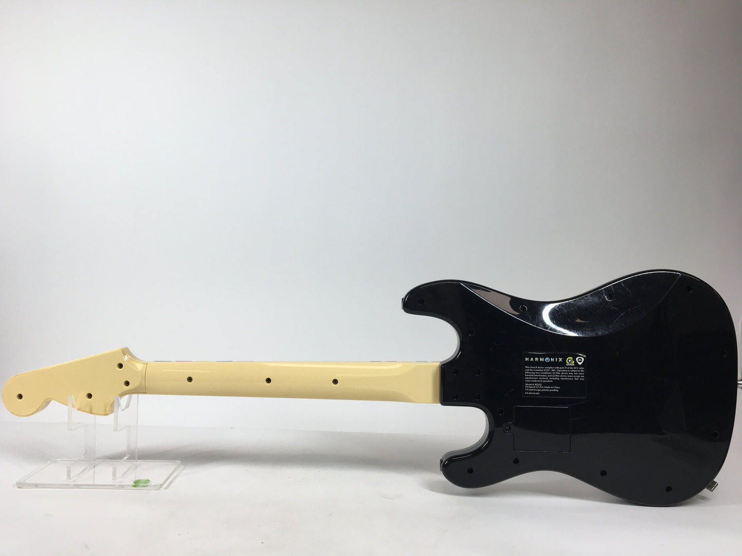 Xbox 360 Harmonix Fender Stratocaster Wired Guitar 822152