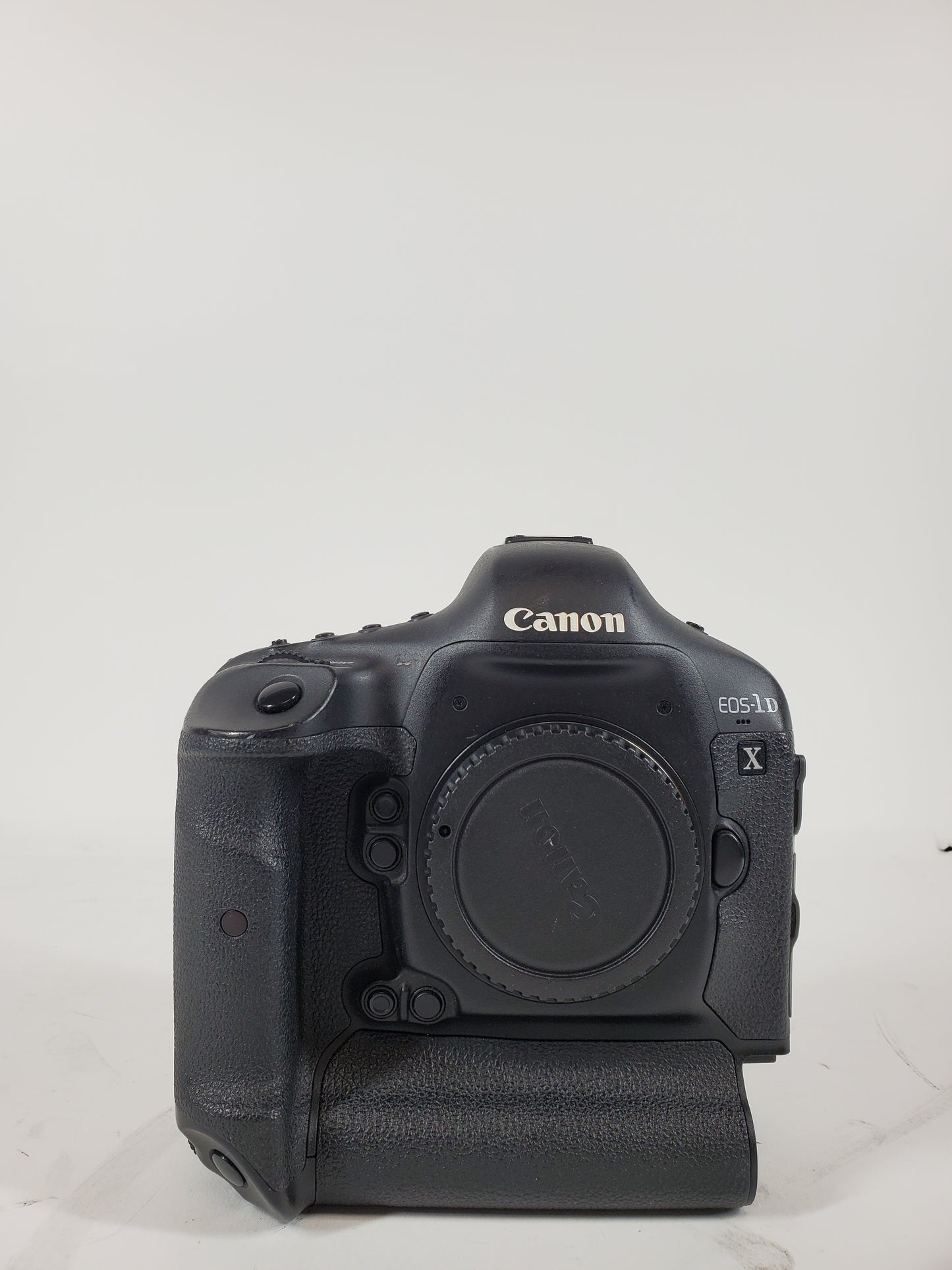 Canon EOS 1DX 18.1 Digital SLR DSLR Camera