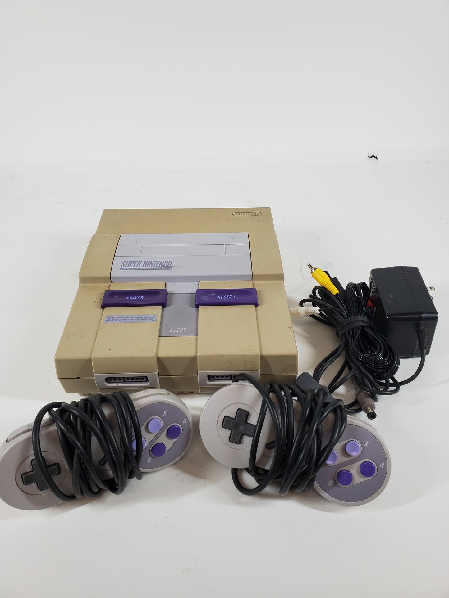 Super Nintendo Entertainment System NES Video Game Console NES-001 Gray