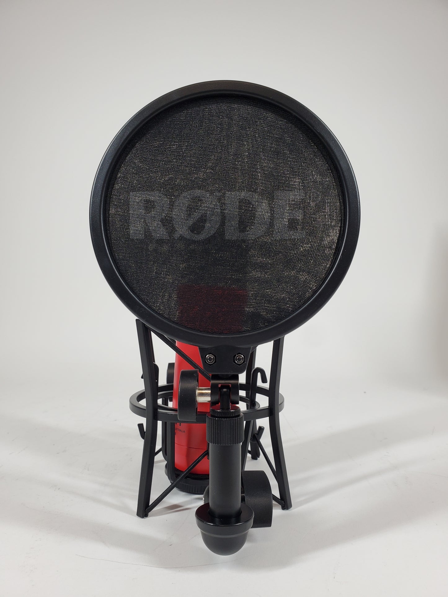 Rode NT1 20 Hz - 20 kHz Condenser Studio Microphone NT1