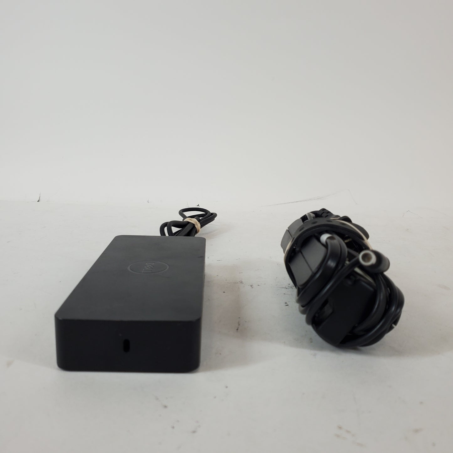 Dell D6000 DOCKING STATION D6000