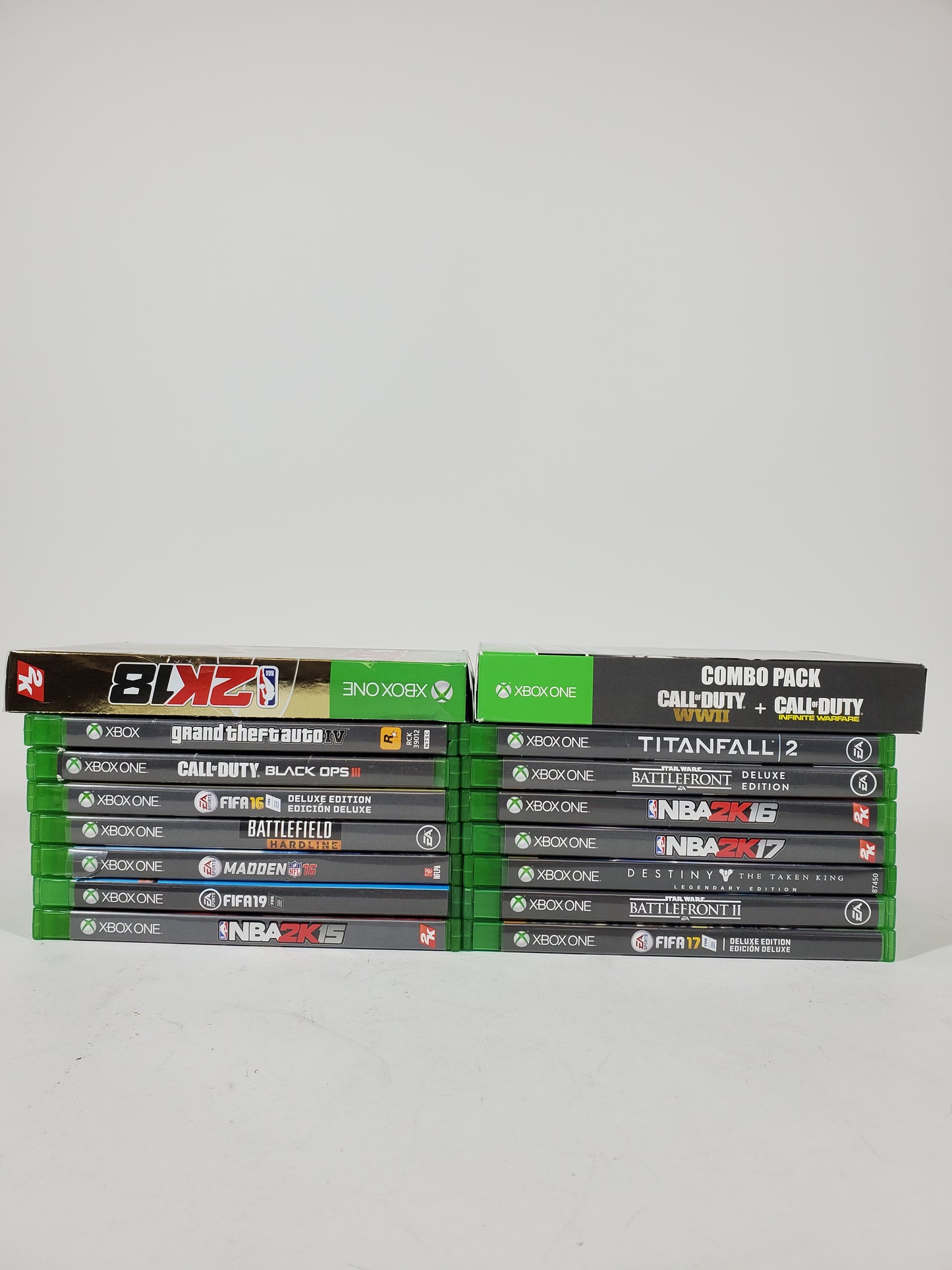 Lot of 17 Microsoft Xbox One Games