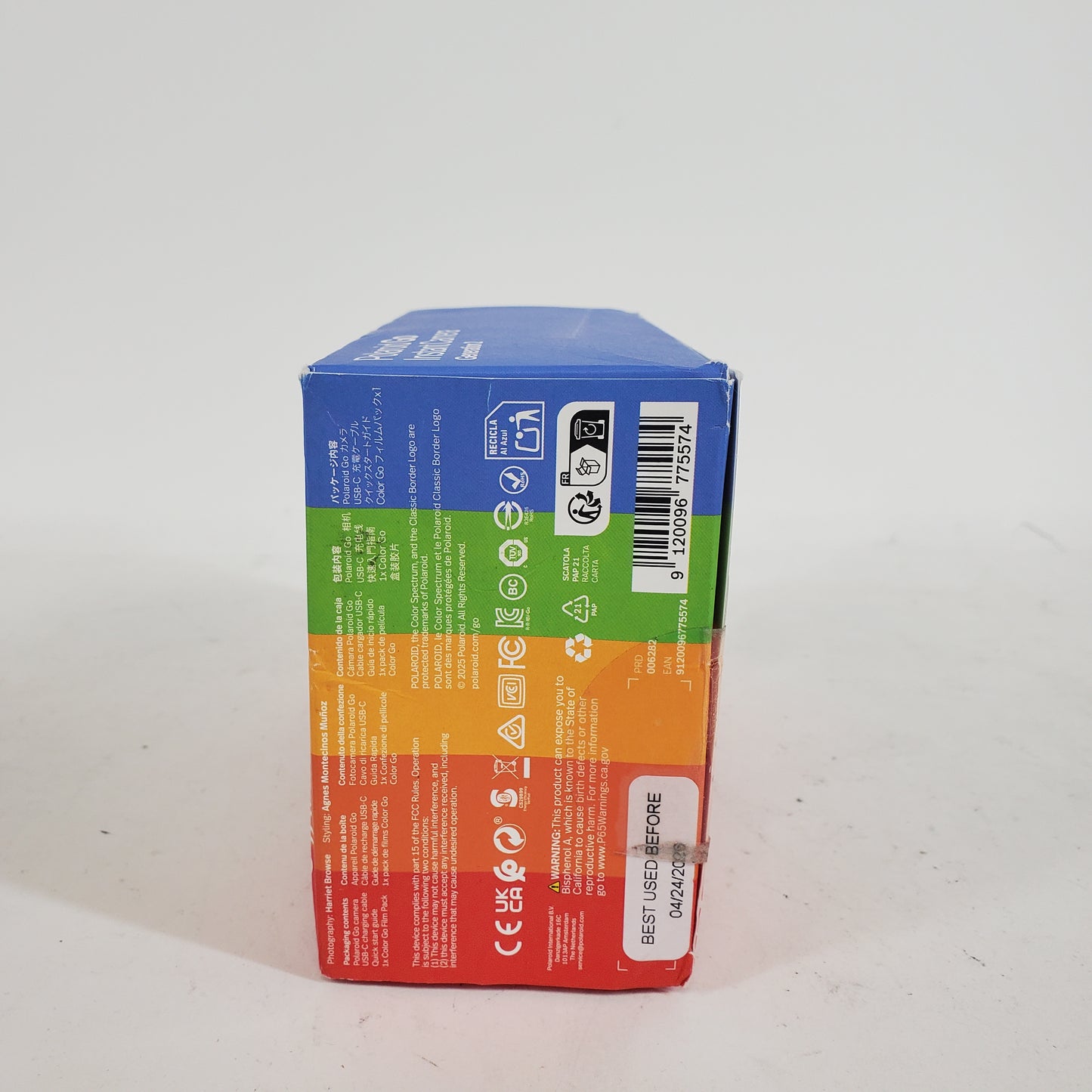 New Polaroid Go Instant Camera Generation 2 + 16 Color Photos Bundle 6282