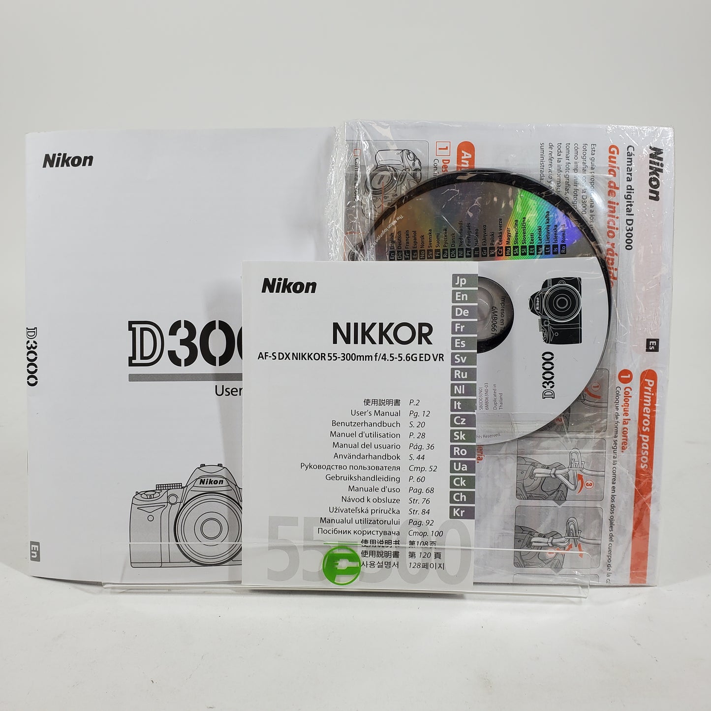 Nikon D3000 DSLR Camera 18-55mm Lens VR Kit 10.2 MP 6979 Shutter Count