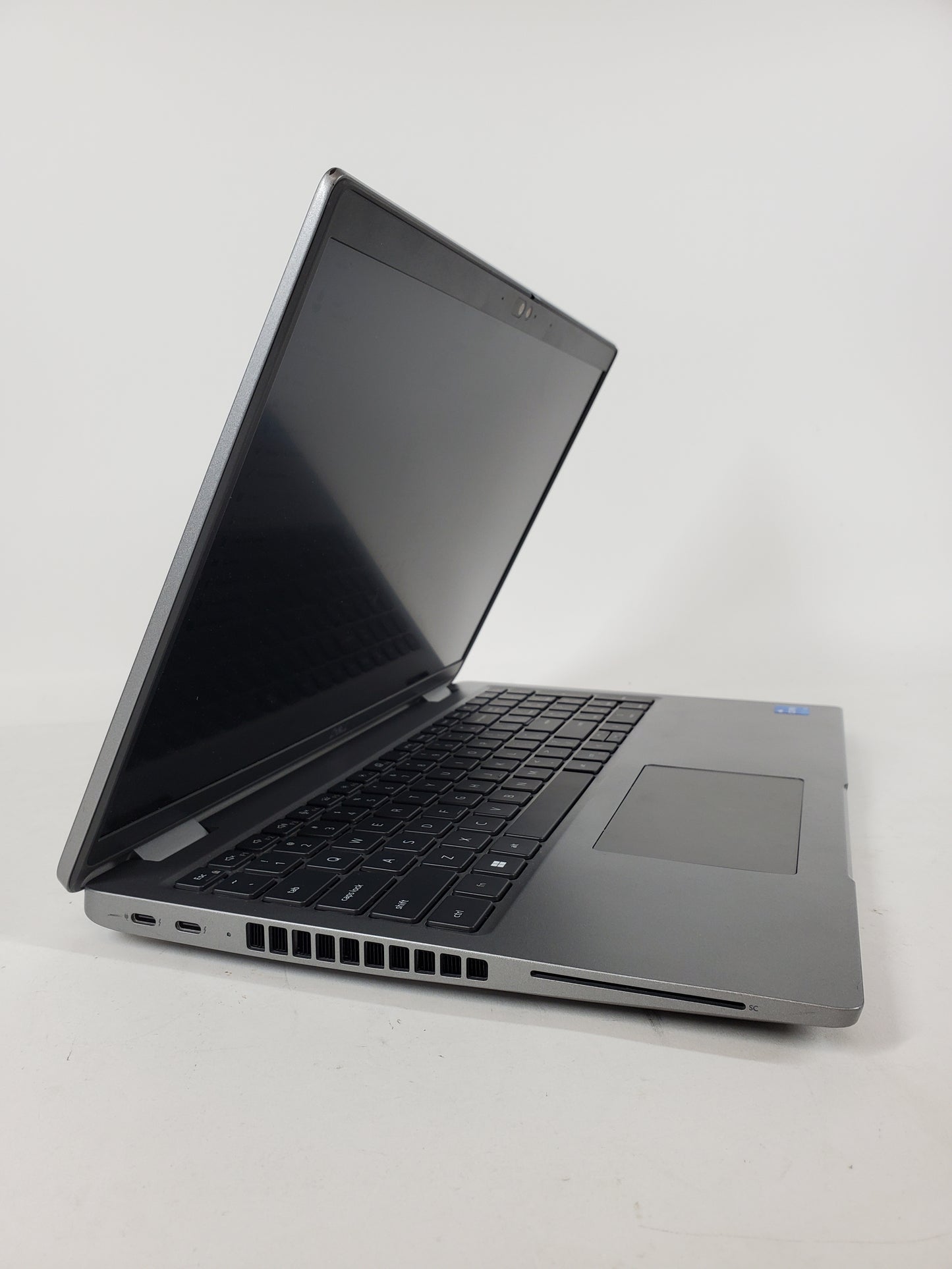 Dell Latitude 5540 P127F 15.6" i5-1335U 1.3GHz 16GB RAM 256GB SSD