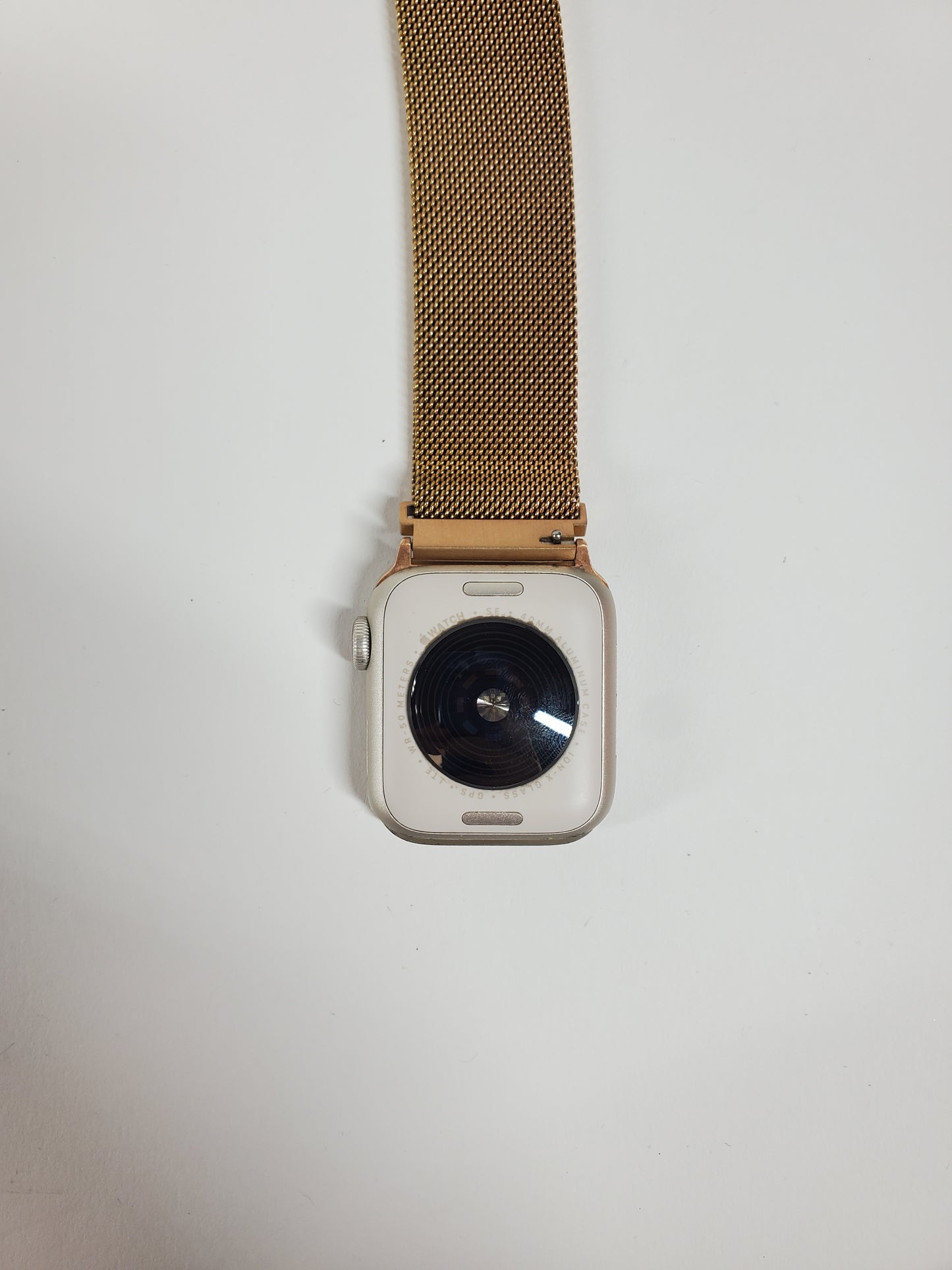 Unlocked Apple Watch SE 2nd Gen 40MM Silver Aluminum MRFW3LL/A