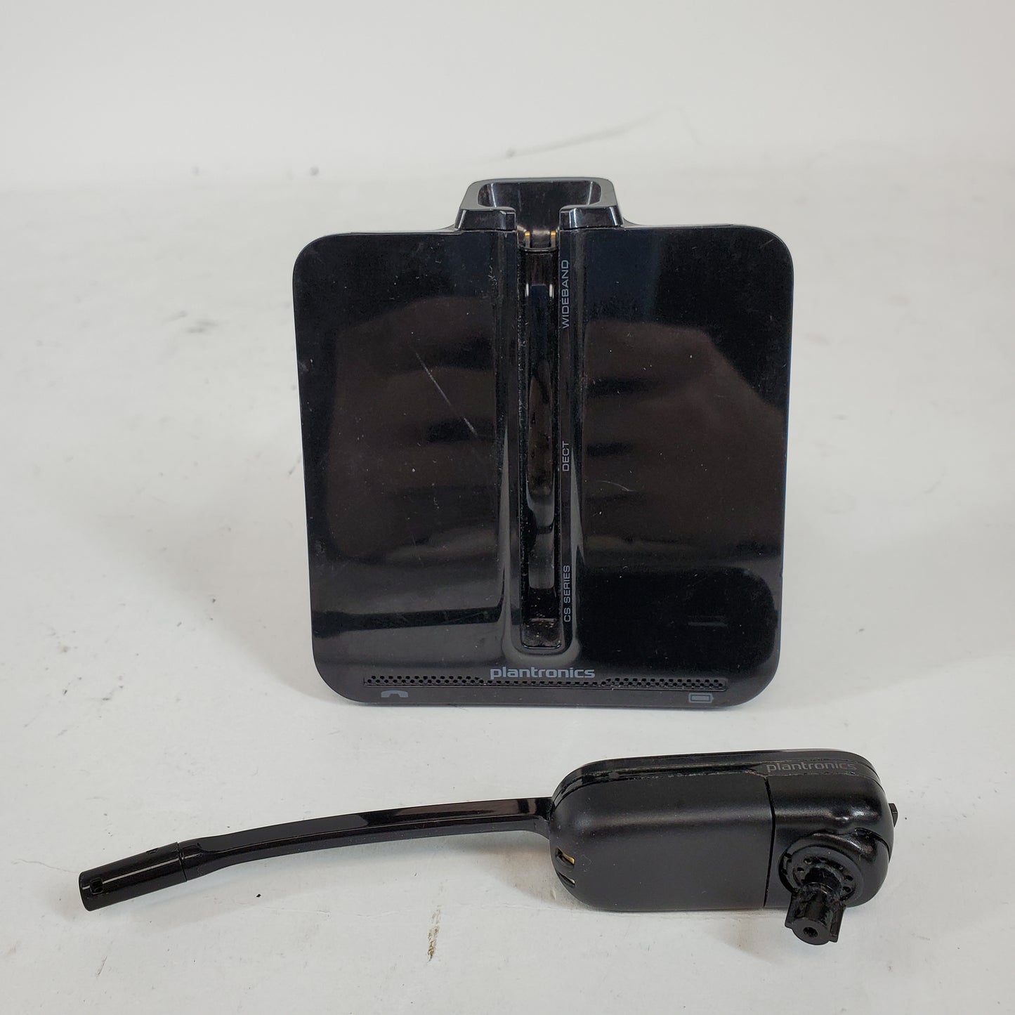 Plantronics CS500-XD Wireless Headset + C054-XD1 Base Station WIRELESS HEADSET