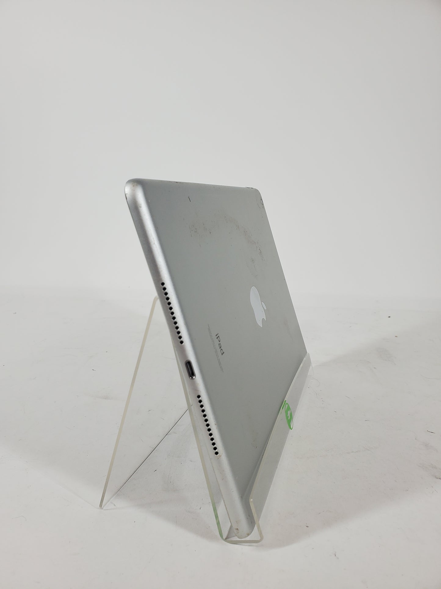 WiFi Only Apple iPad 9th Gen 64GB Silver MK2L3LL/A