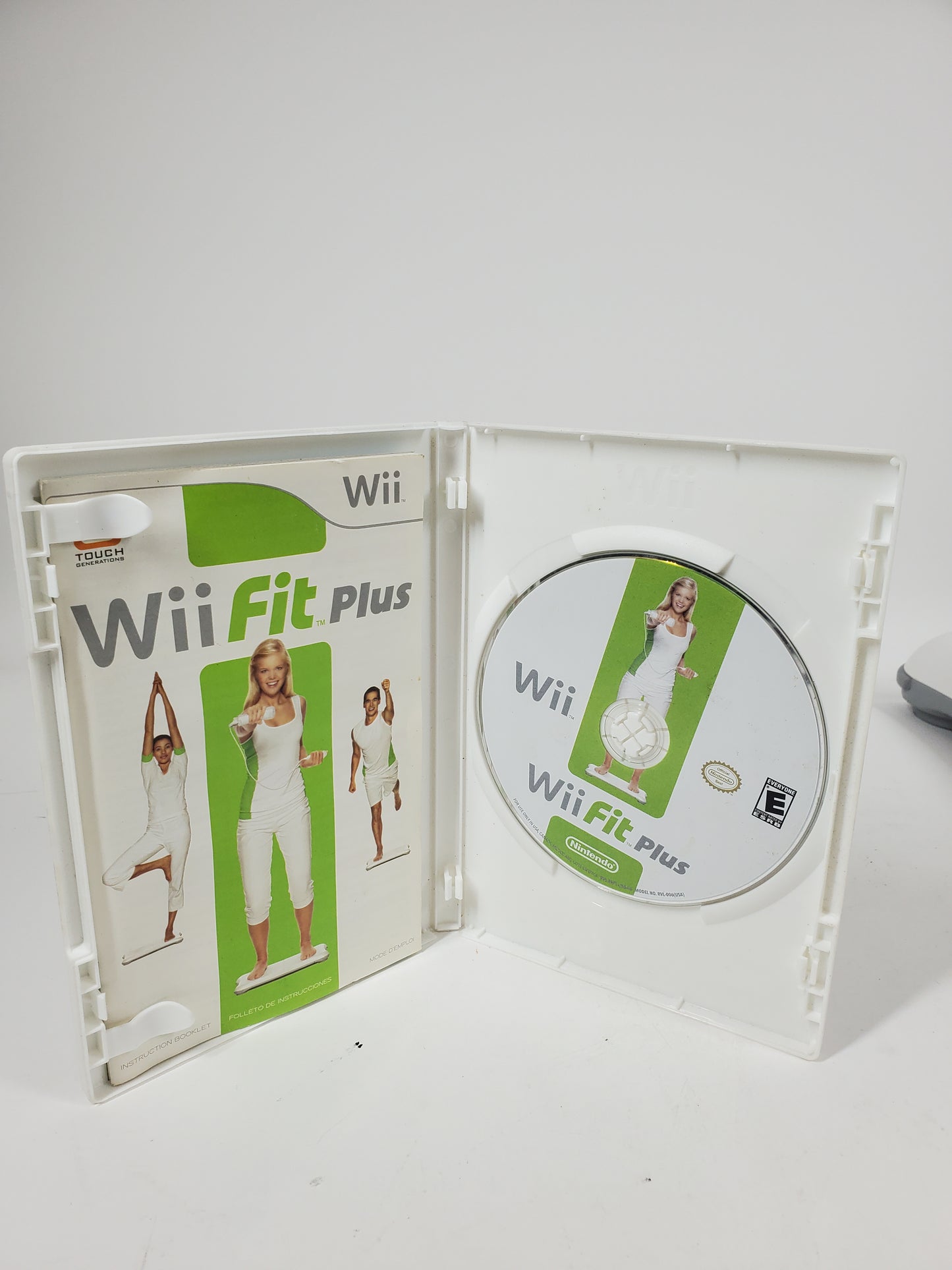 Broken Nintendo Wii Balance Board White RVL-021 Corroded Battery Compartment