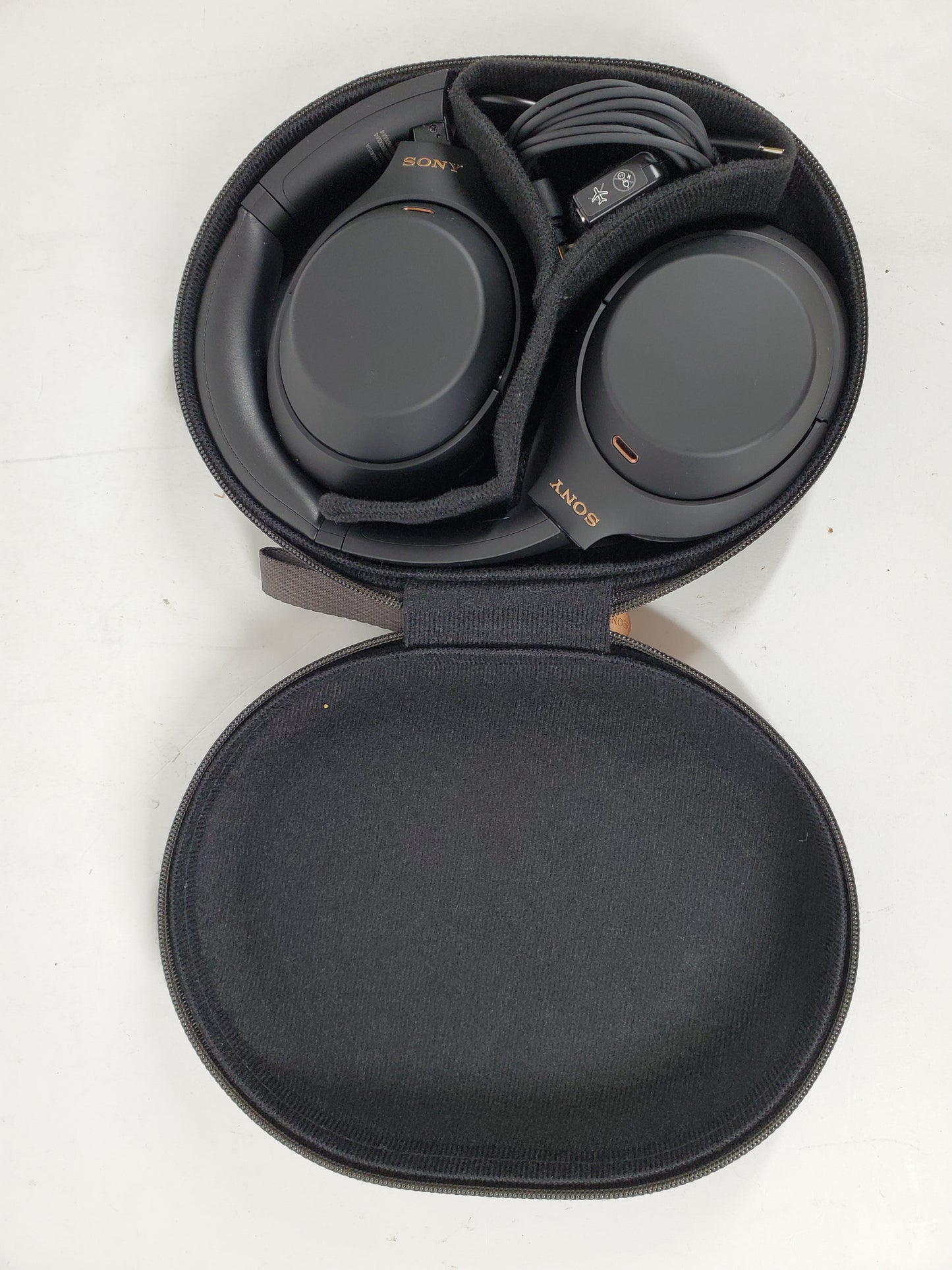 Sony WH-1000XM4 Active Noise Cancellation Headphones Black WH-1000XM4