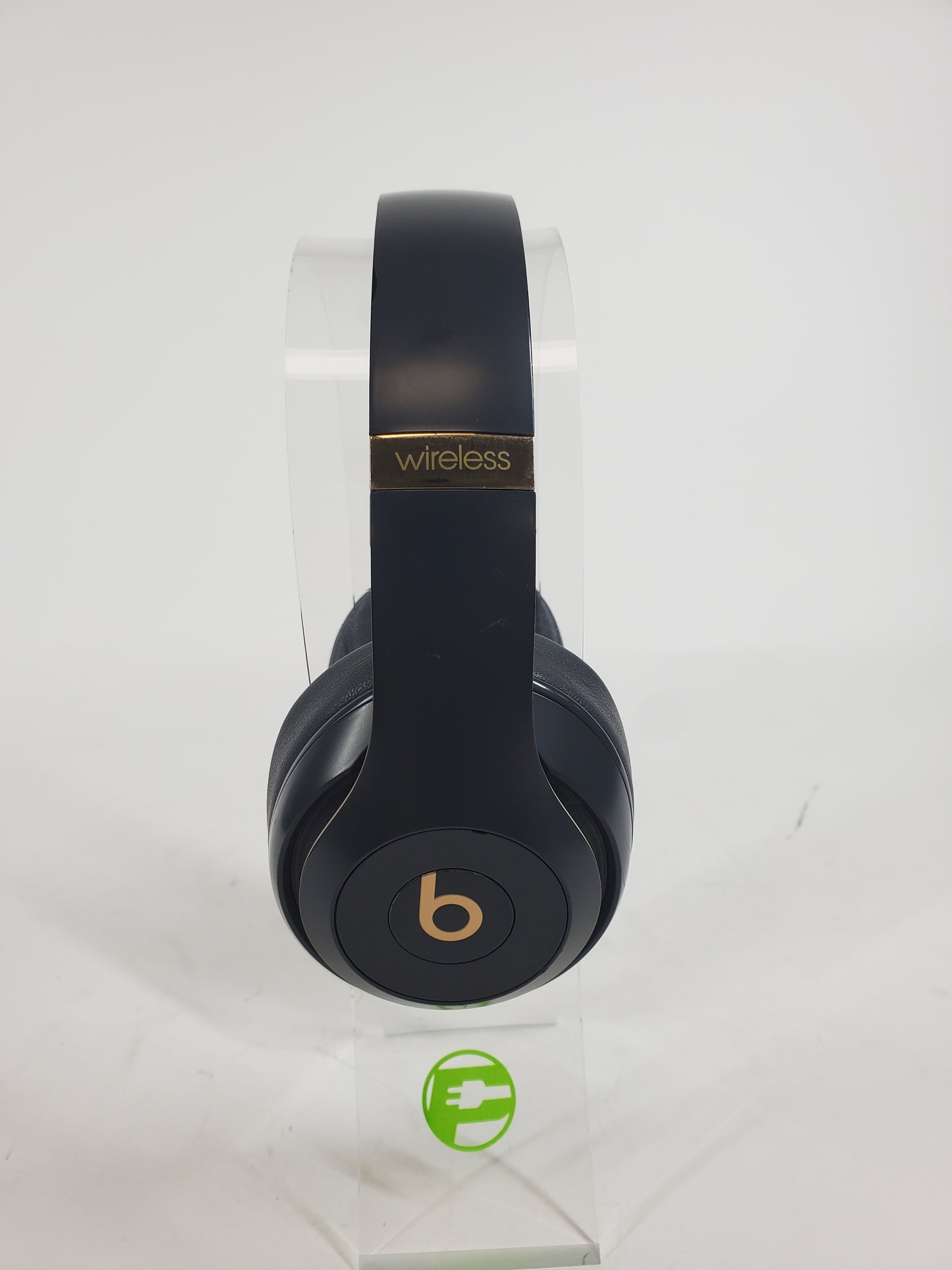 Beats Studio3 Wireless Over-Ear Bluetooth Headphones Black Gold A1941