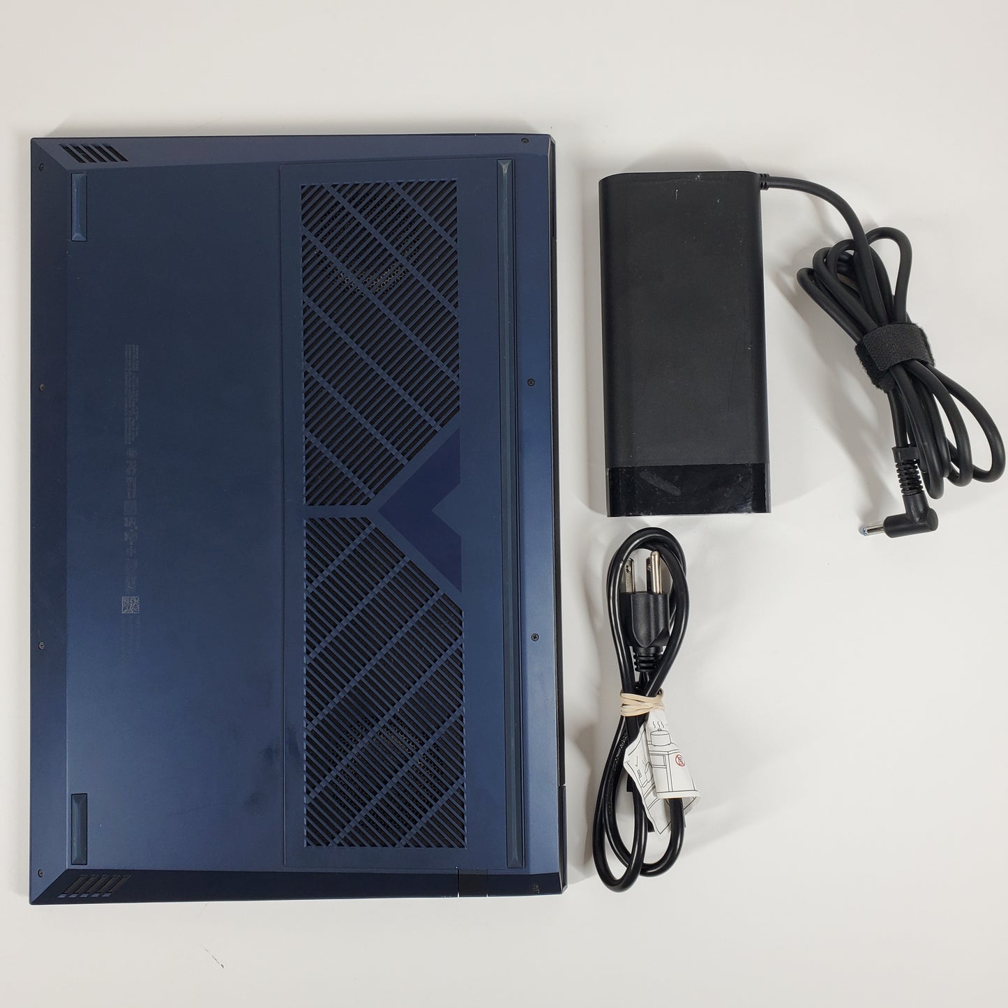 HP Victus 16-D0013DX 16.1 i5-11400H 2.7GHz 16GB RAM 256GB SSD GeForce RTX 3050