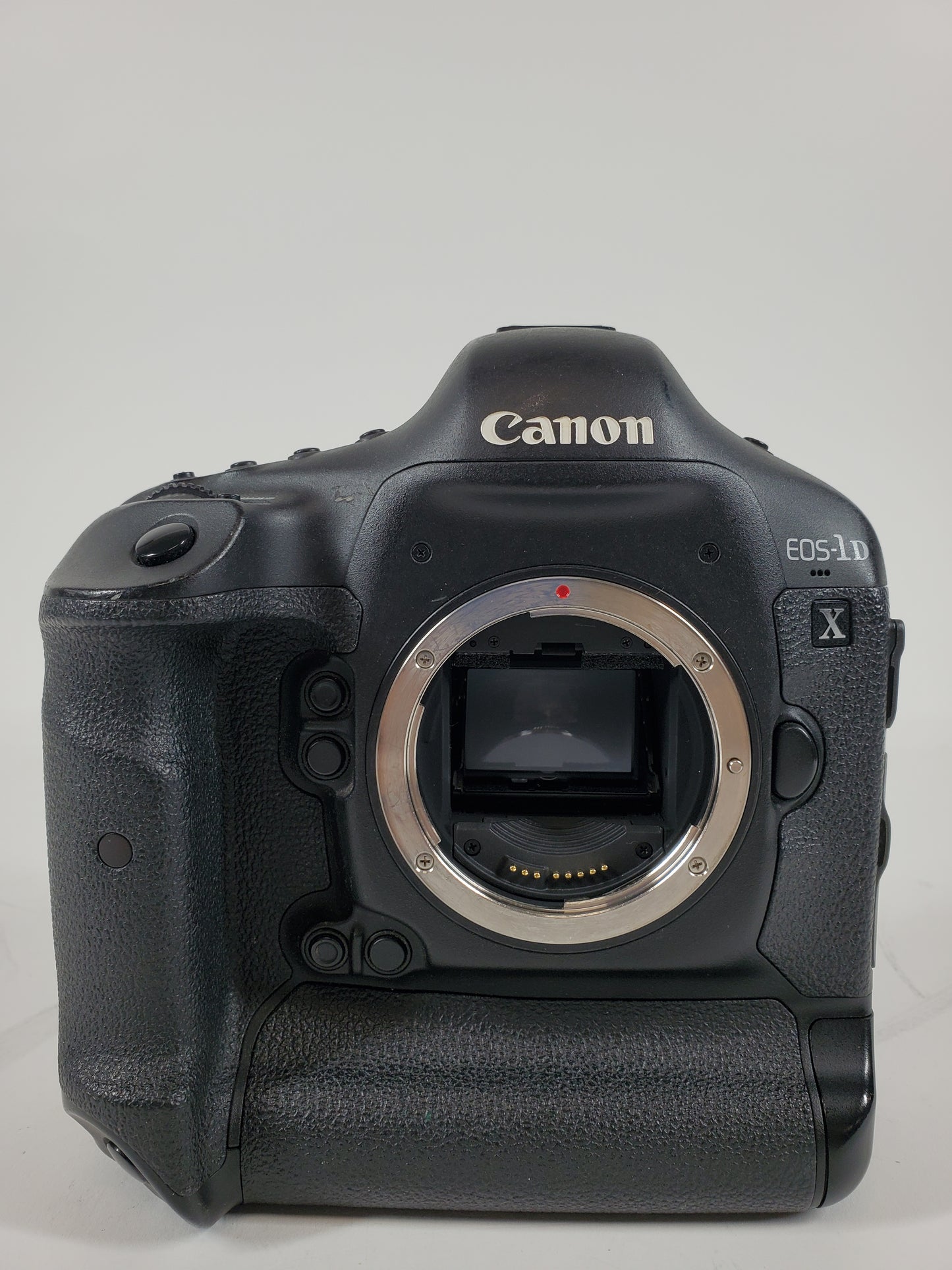Canon EOS 1DX 18.1 Digital SLR DSLR Camera