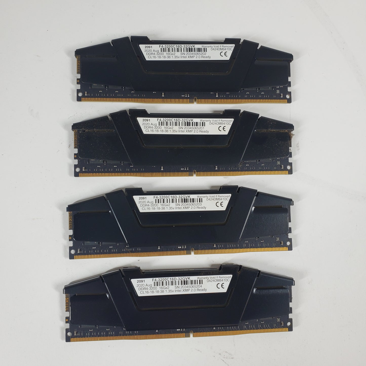 G.Skill RipJaws 64GB (4x16GB) RAM DDR4 2133 MT/S F4-2133C15Q-64GVK