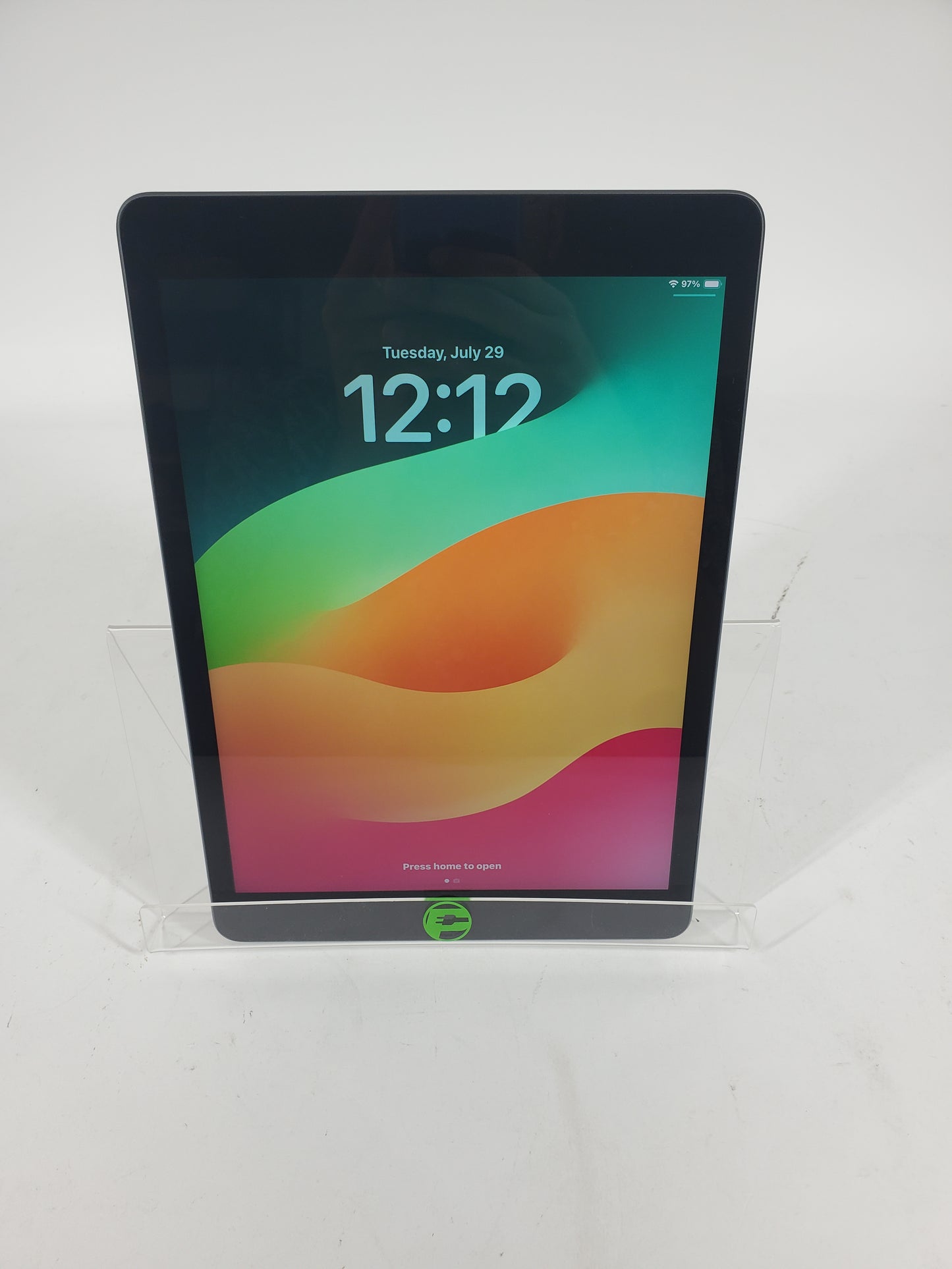 WiFi Only Apple iPad 9th Gen 64GB 17.6.1 SPACE GRAY MK2K3LL/A