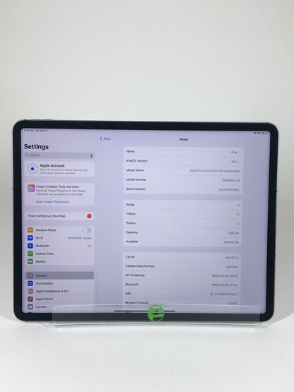 Unlocked Apple iPad Pro 12.9" 5th Gen 256GB 18.3 Space Gray MHNW3LL/A