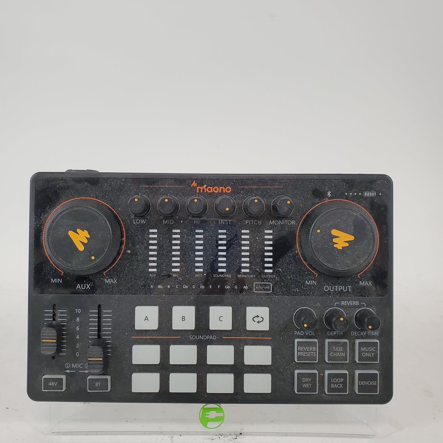 Maonocaster EME2 All-in-One Portable Live Streaming and Podcast Console EME2