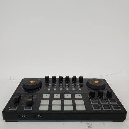 Maonocaster EME2 All-in-One Portable Live Streaming and Podcast Console EME2