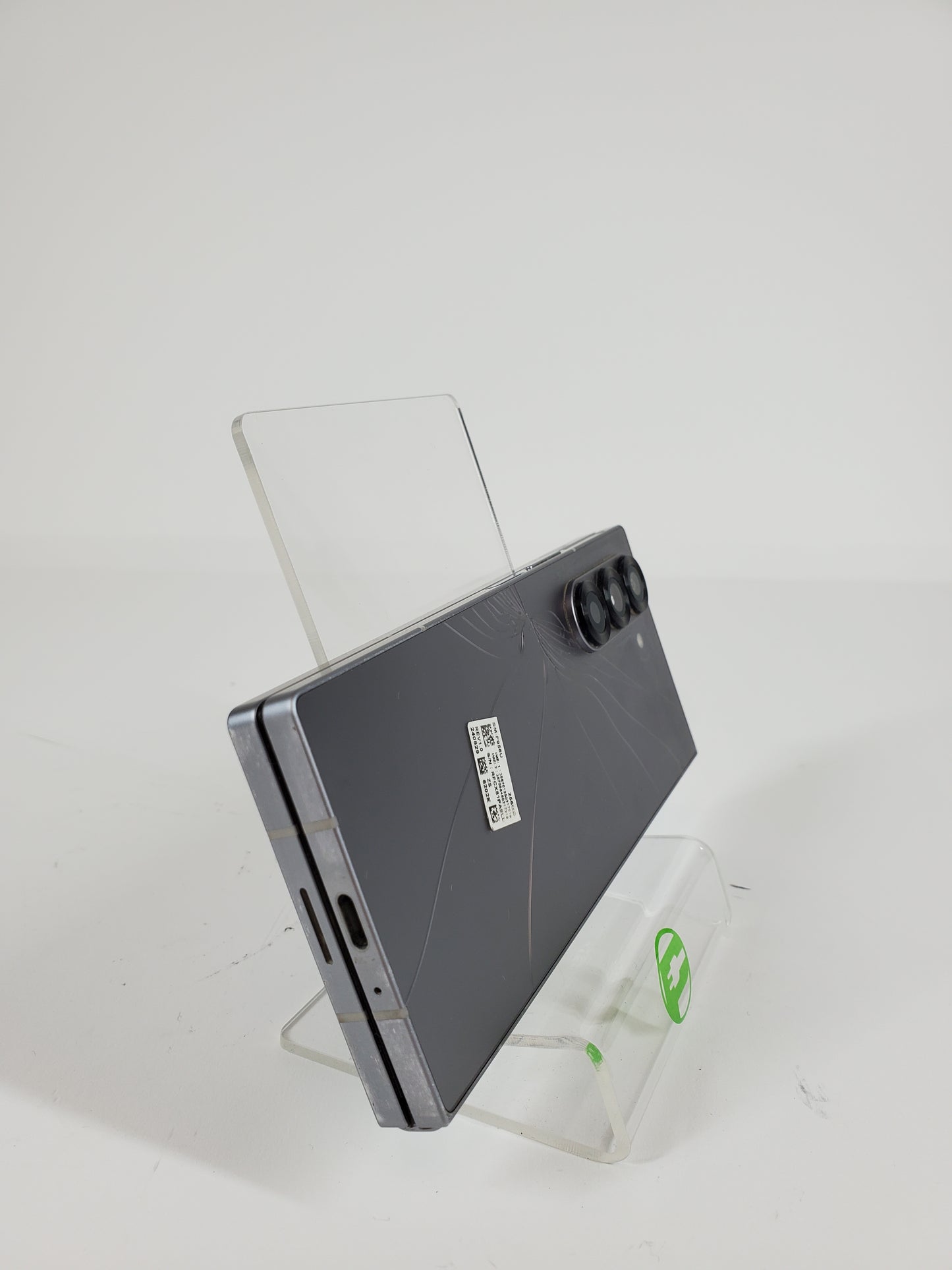Broken Unlocked Samsung Galaxy Z Fold6 12GB RAM 256GB SM-F956U CRACKED