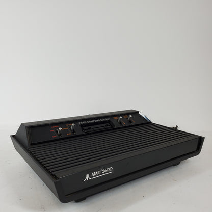 Atari 2600 4 Switch VIDEO GAME CONSOLE CX-2600A