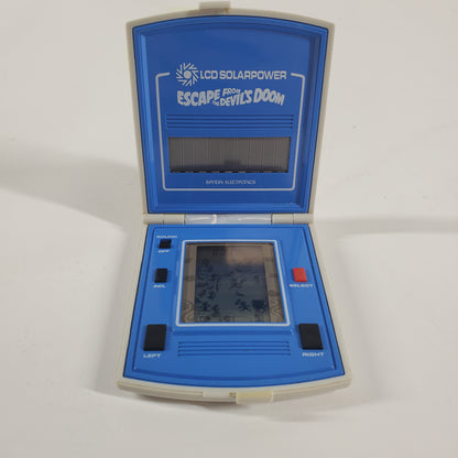 Bandai Electronics Escape from the devils room Handheld Electronic Game 8208