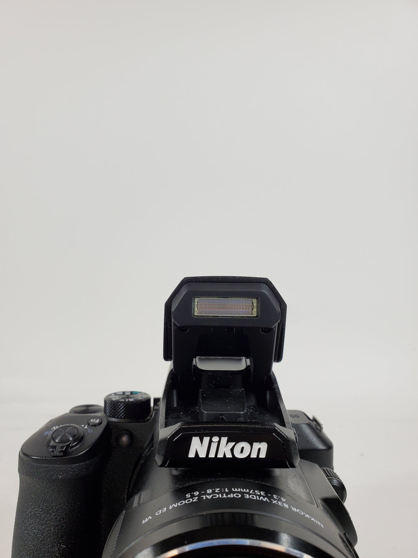 Nikon P950 16.0MP Digital Camera