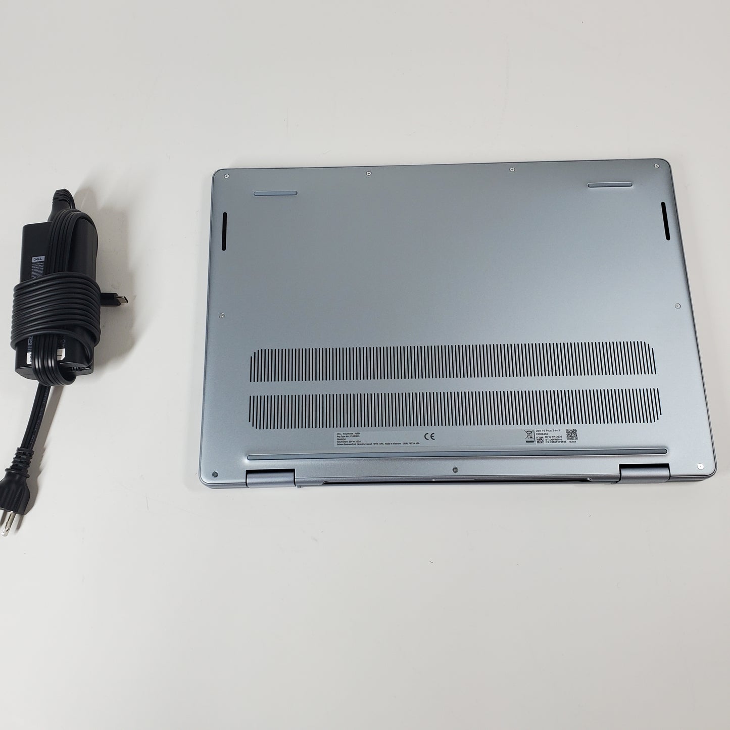 Dell 16 Plus DB06250 16" Intel Core Ultra 7 1.2GHz 16GB RAM 1TB SSD SSD