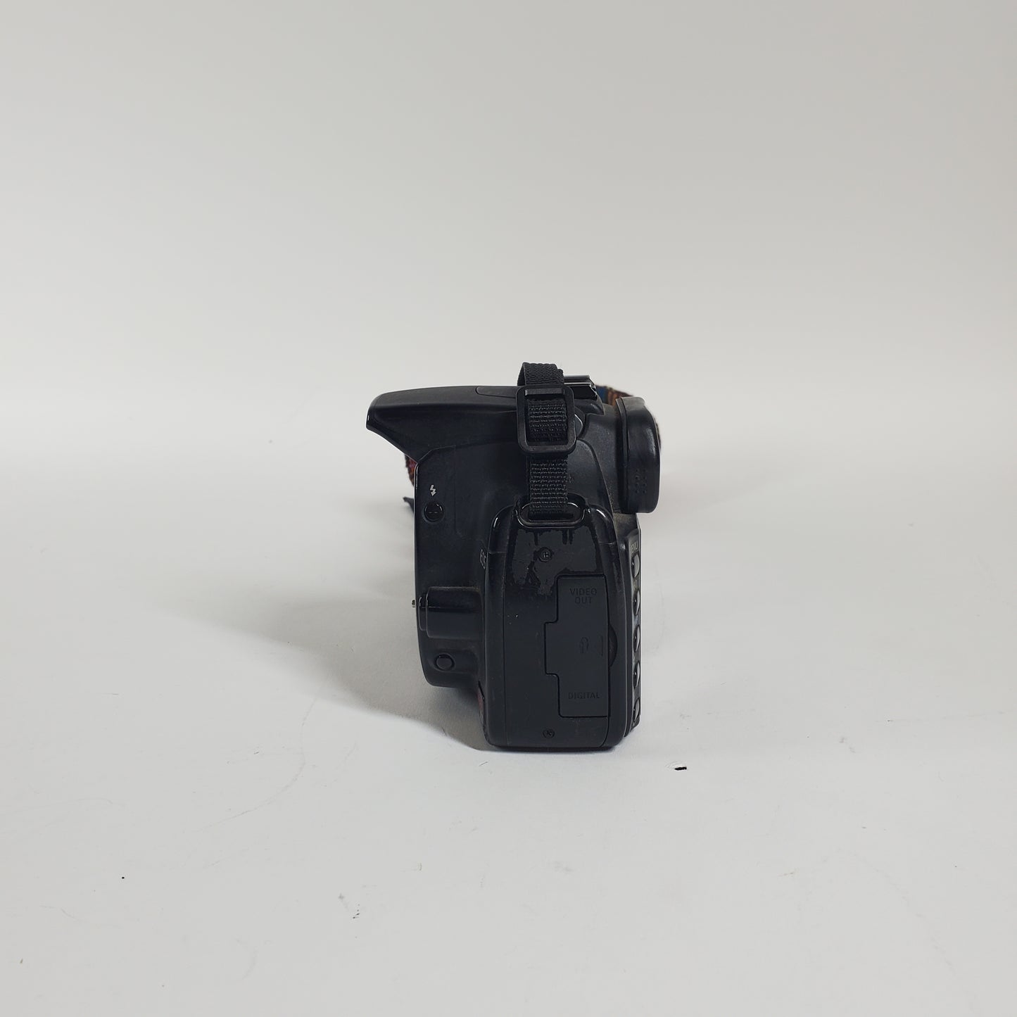 Canon EOS Rebel XT 8.0MP Digital SLR DSLR Camera