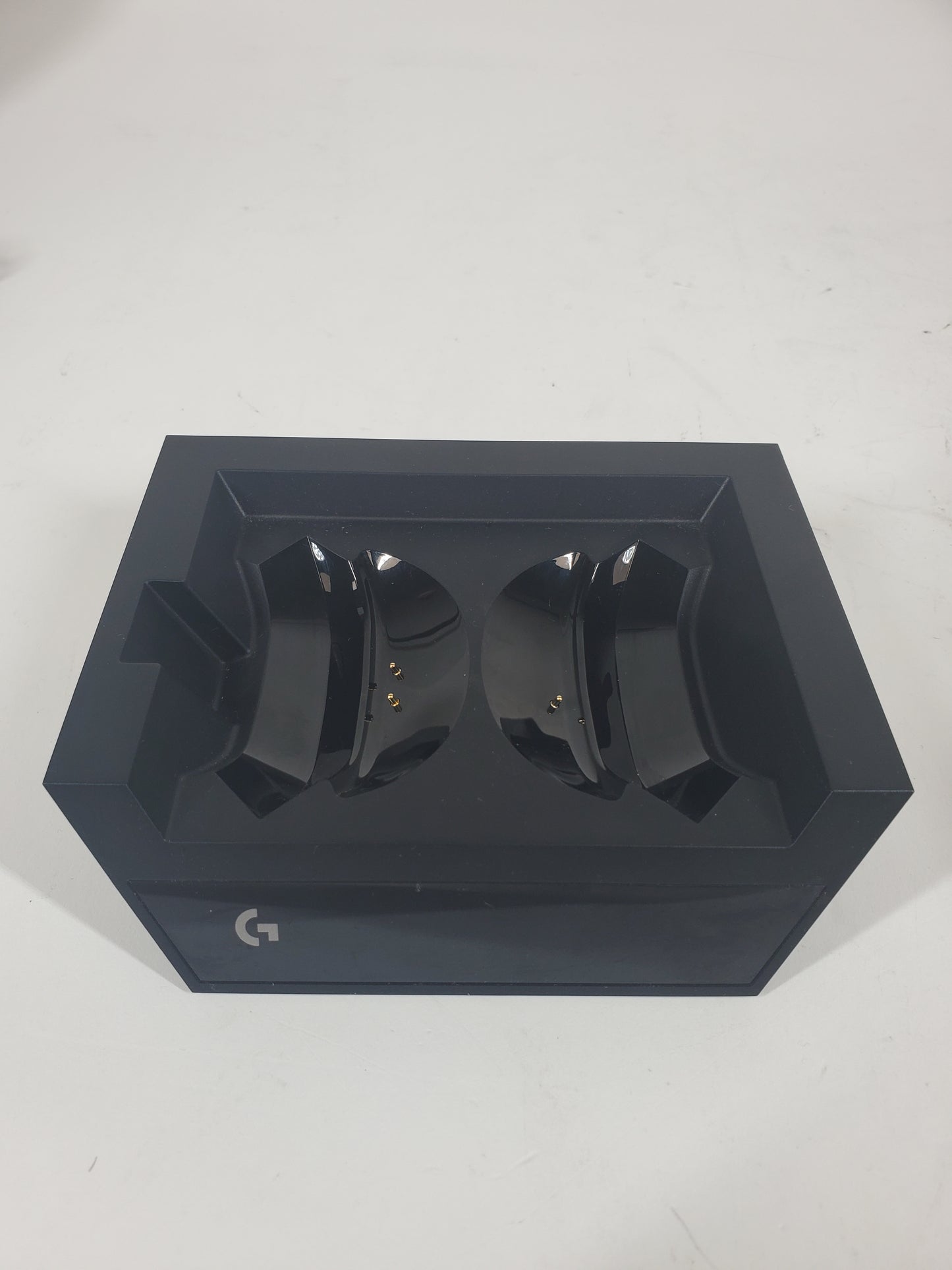 Broken Logitech A50X Lightspeed Gaming Headset Black A00186 Dosen't Hold Charge