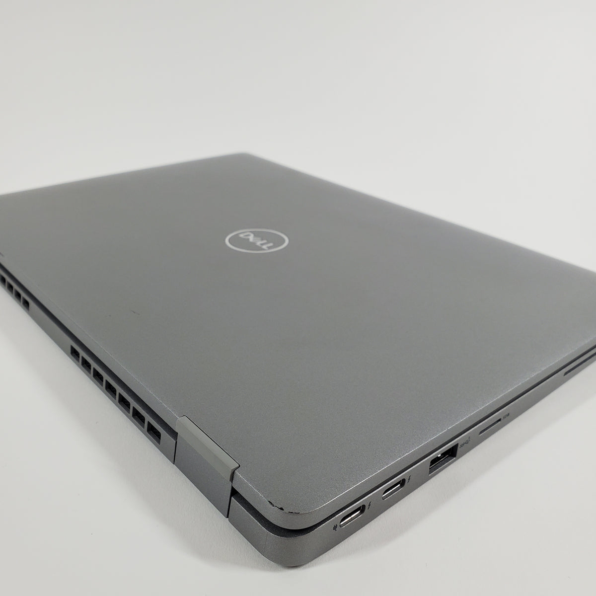 Dell Latitude 5330 P138G 13.3" i5-1245U 1.6GHz 16GB RAM 256GB SSD