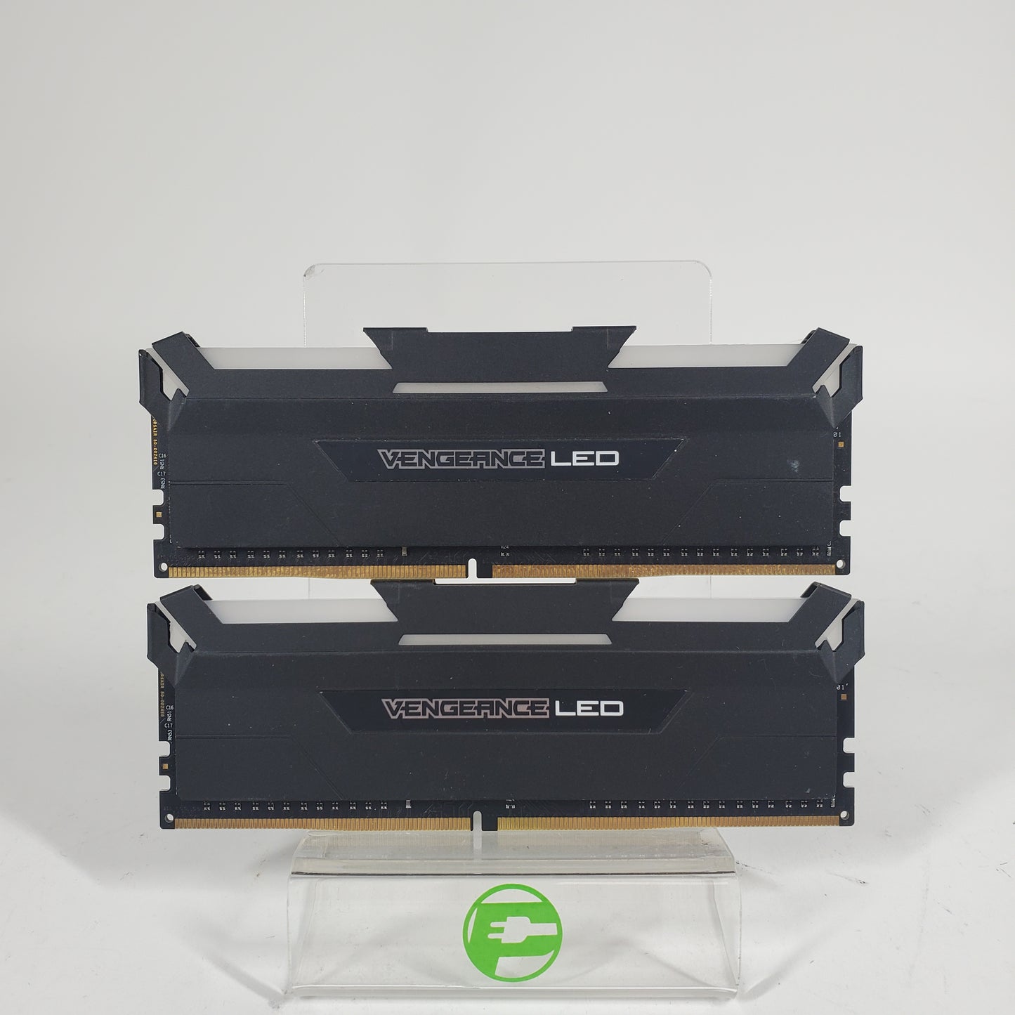 Corsair Vengeance 16GB (2x8GB) RAM DDR4 2400MHz CMU16GX4M2A2400C16