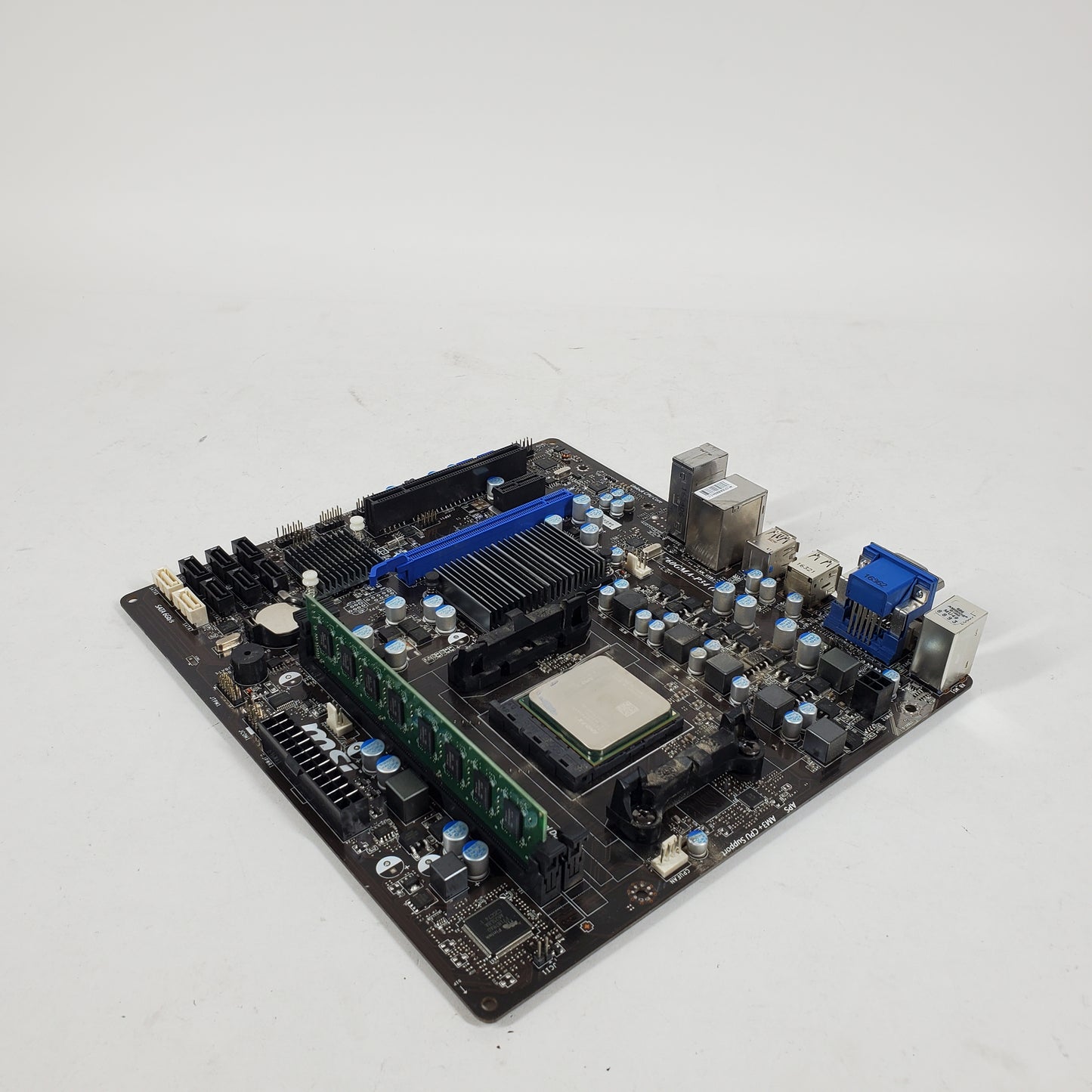 CPU BUNDLE AMD FX-6300 3.50GHz 6 Core FD6300WMW6KHK 6 Thread AM3+