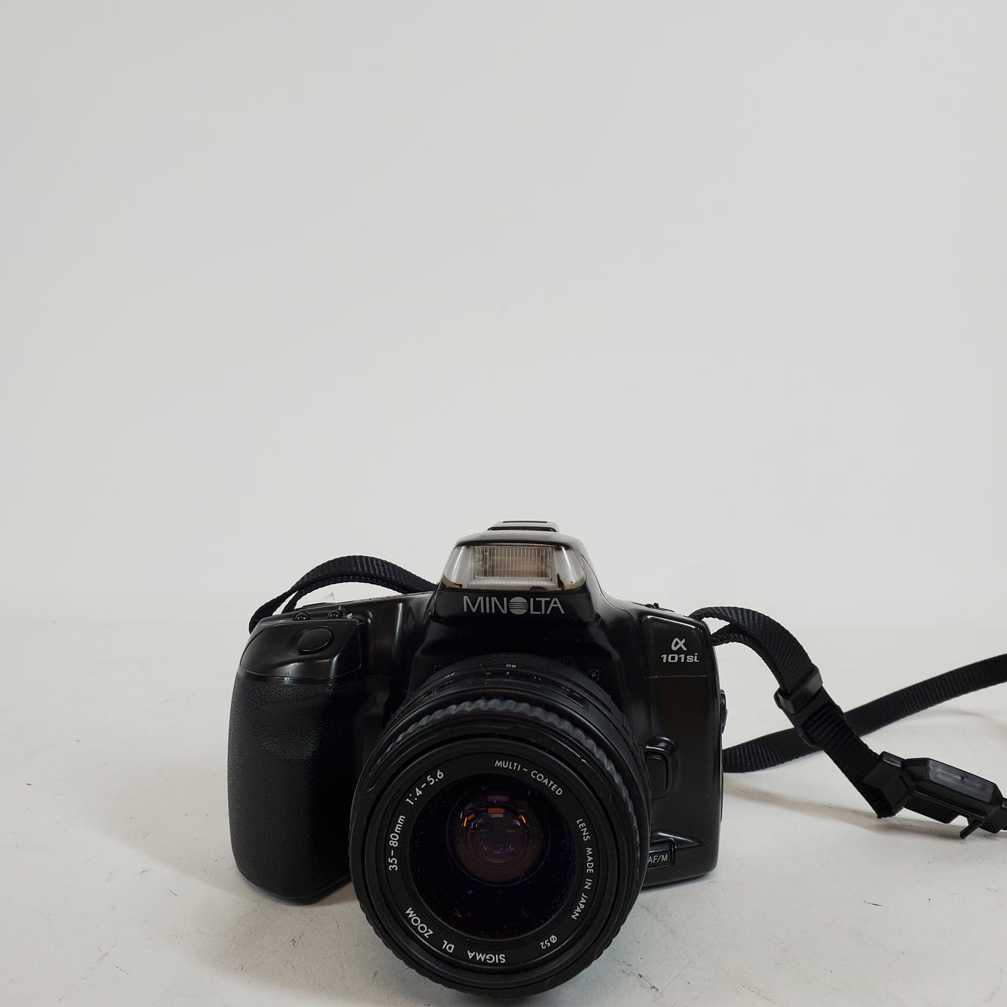 Minolta 101 si 35MM Film Camera