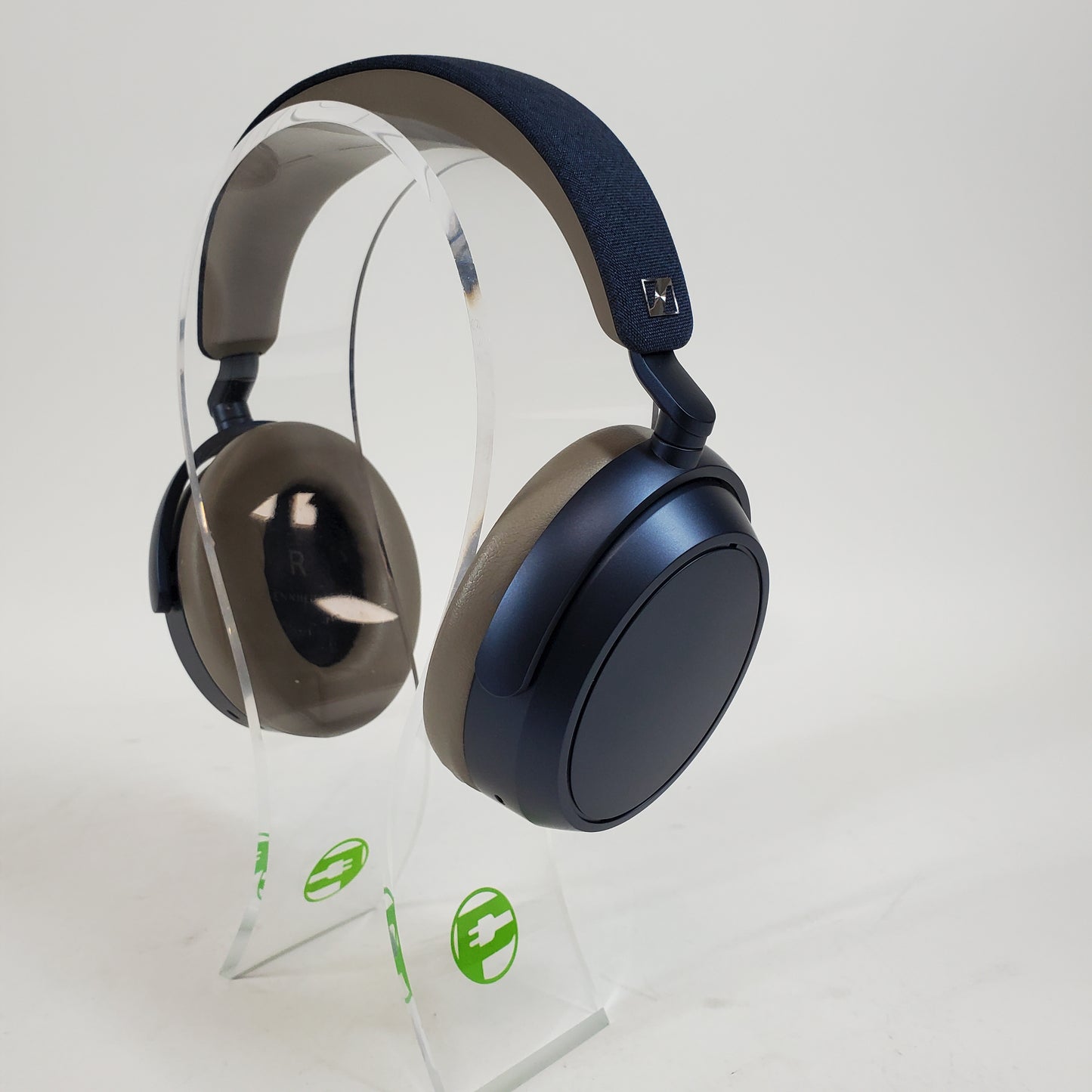 Sennheiser 4450 Active Noise Cancellation Headphones  Cream 508387