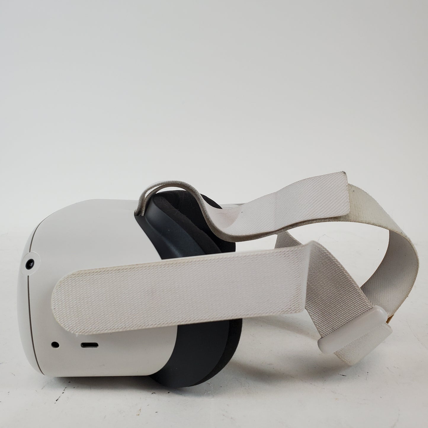 Oculus Quest 2 256GB Standalone All-in-One VR Headset KW49CM