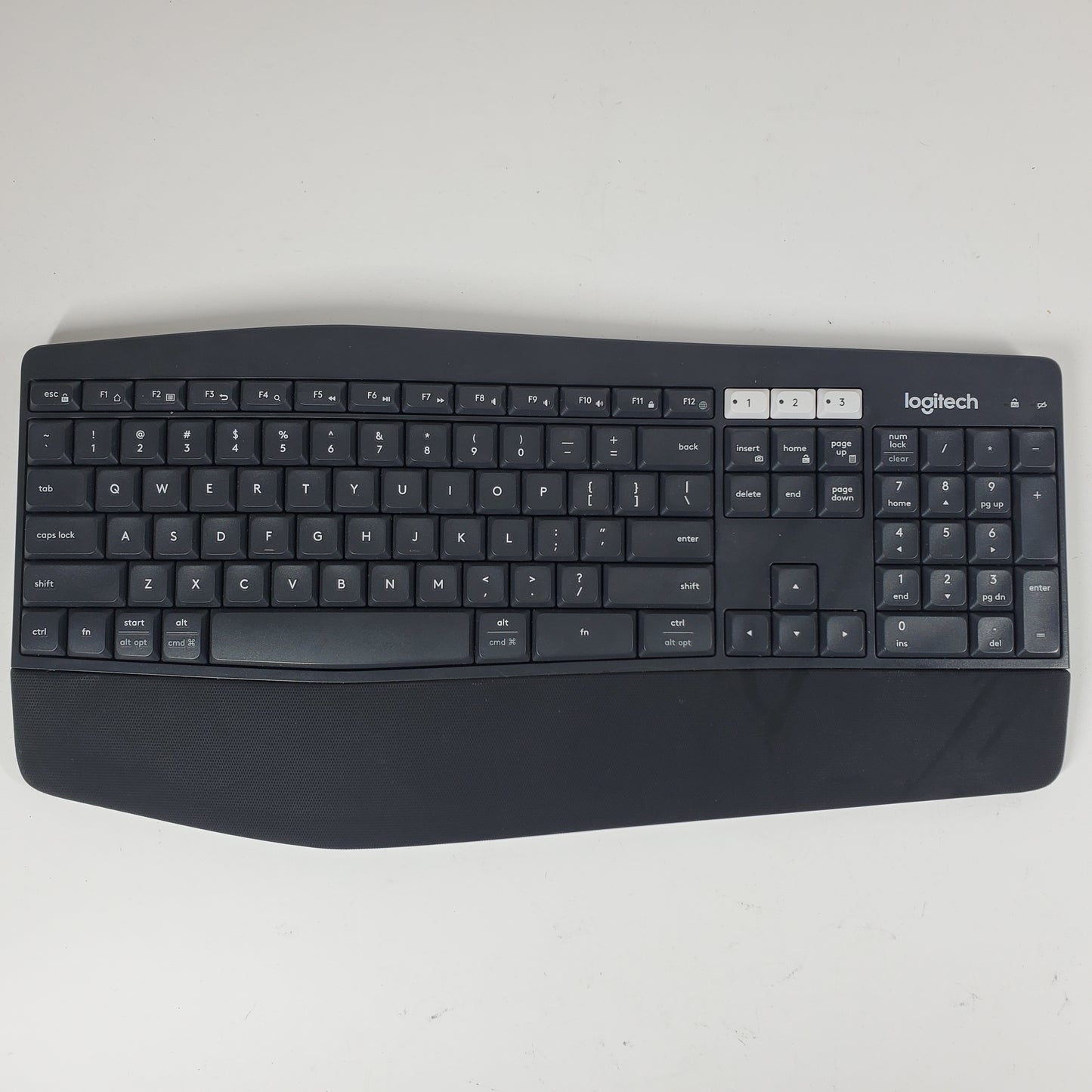 New Logitech K850 Keyboard 920-008219