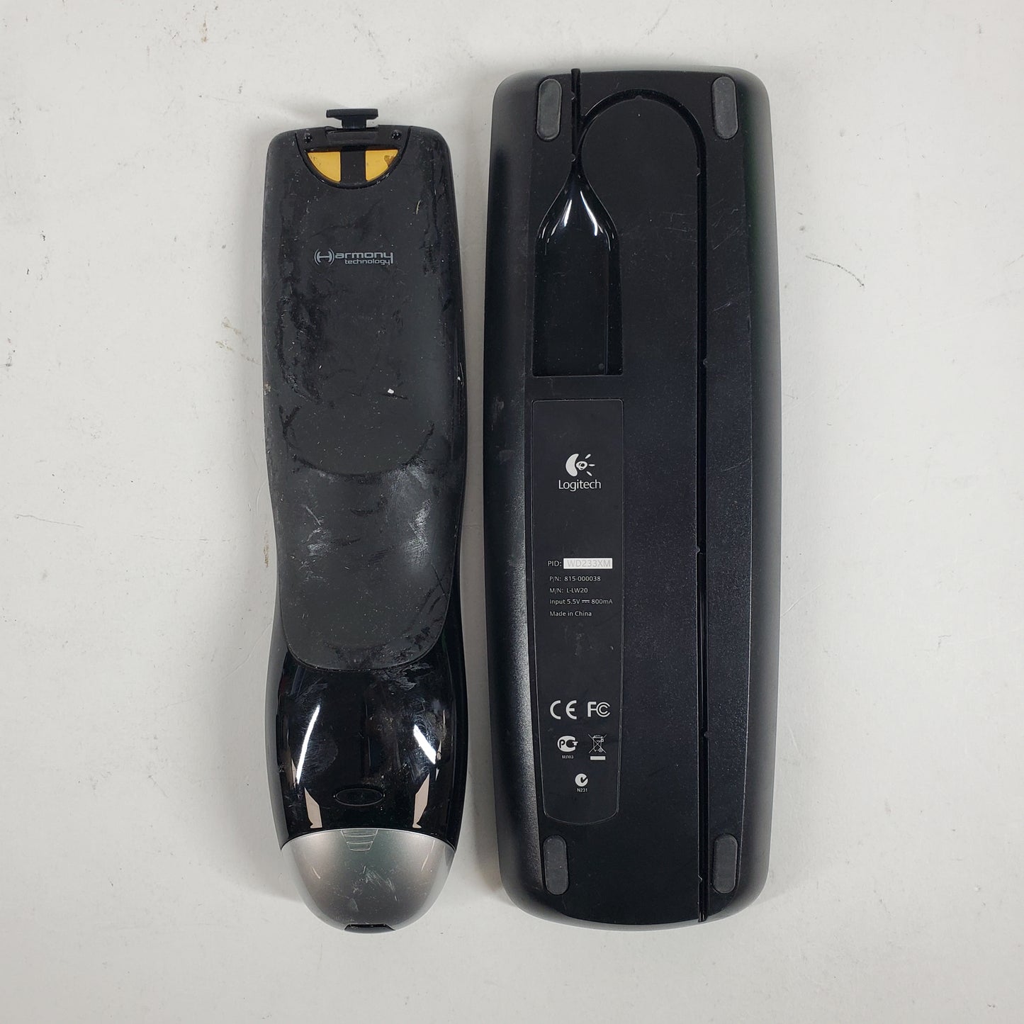 Logitech  Harmony One  Advanced Universal Remote Control 815-000038