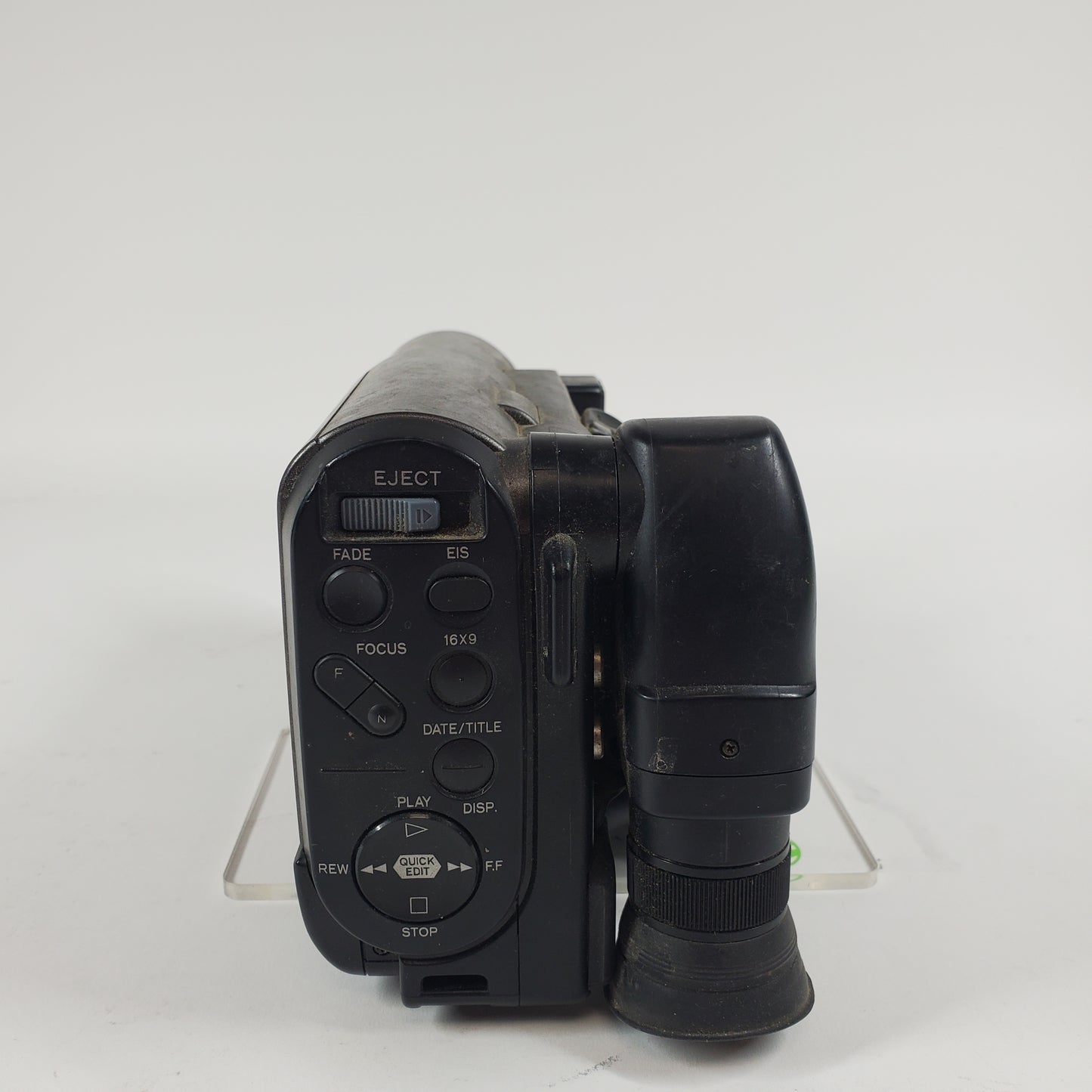 Hitachi VM-E510A 8mm Camera/Recorder
