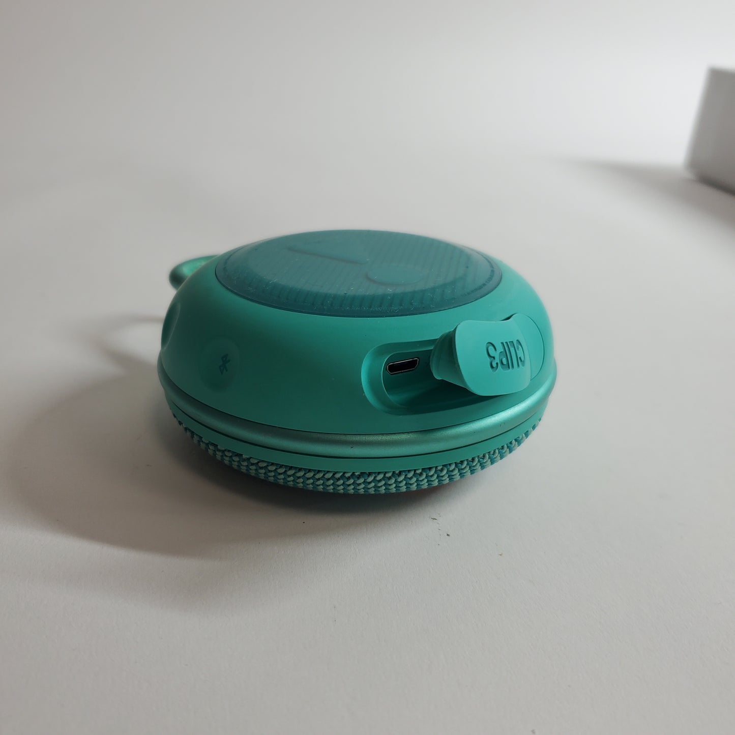 JBL Clip 3 Portable Wireless Bluetooth Speaker Blue JBLCLIP3BLK