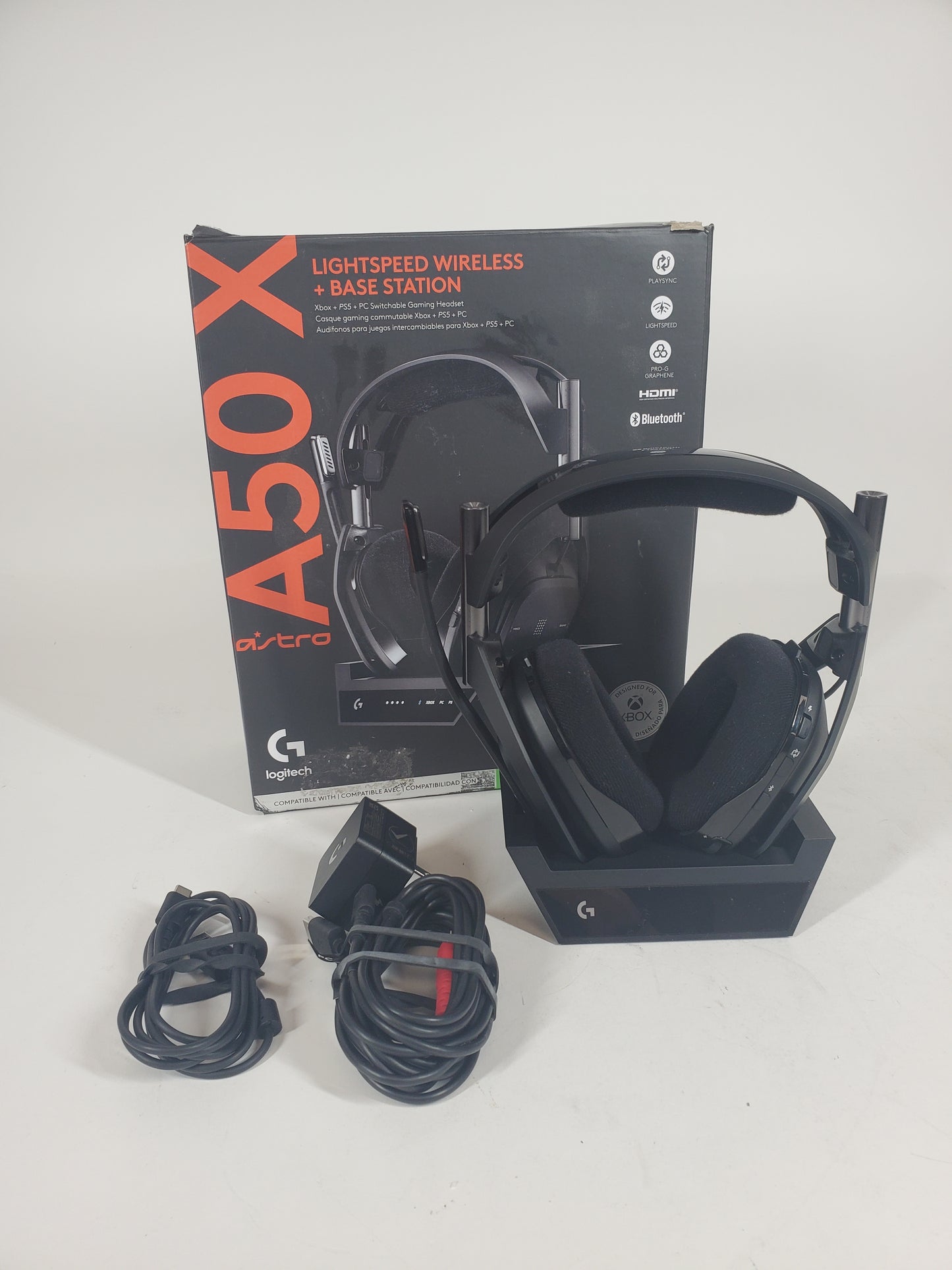 Broken Logitech A50X Lightspeed Gaming Headset Black A00186 Dosen't Hold Charge