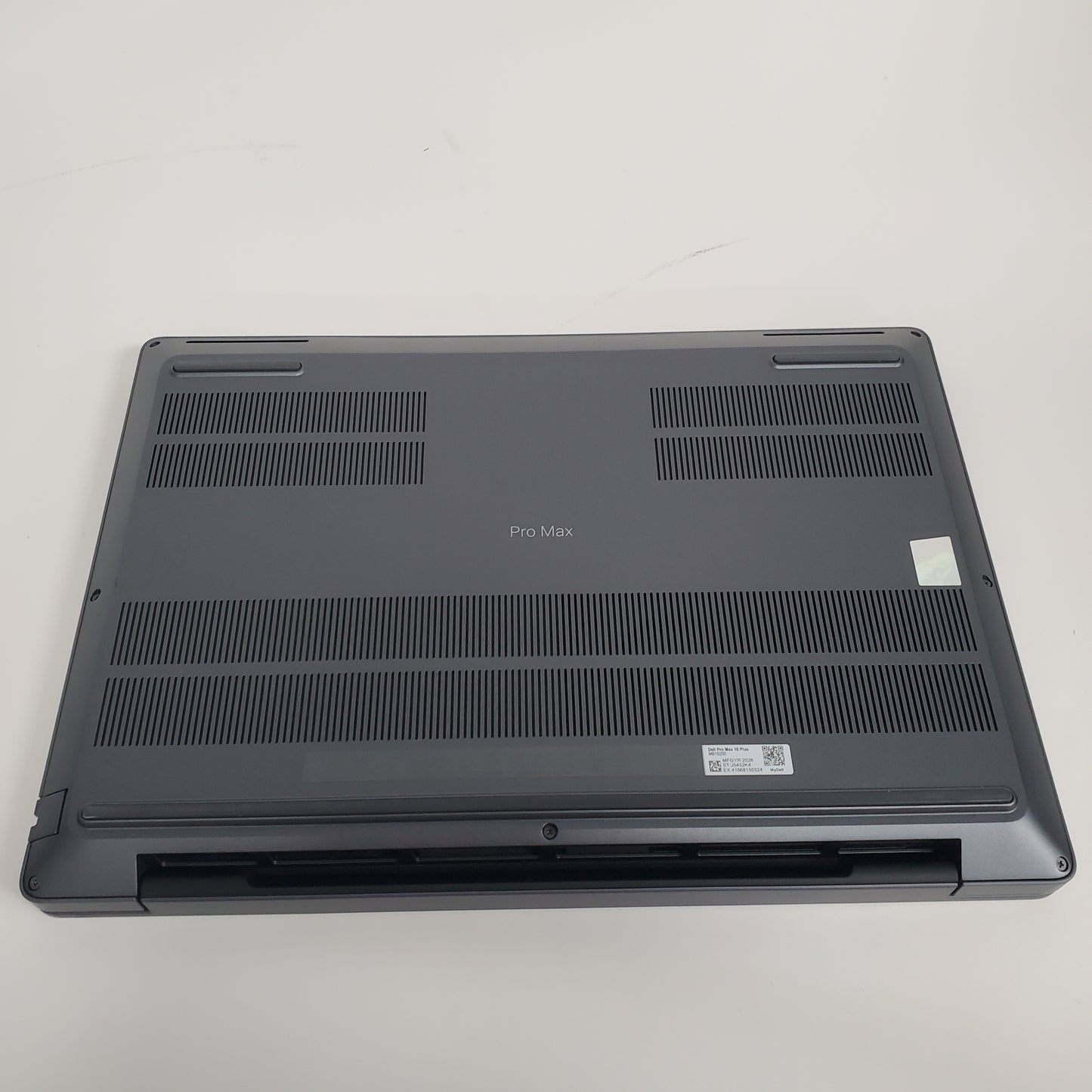 Dell Pro Max 16 Plus MB16250 16" Core Ultra 7 255U 5.1GHz 32GB RAM 1TB SSD RTX 