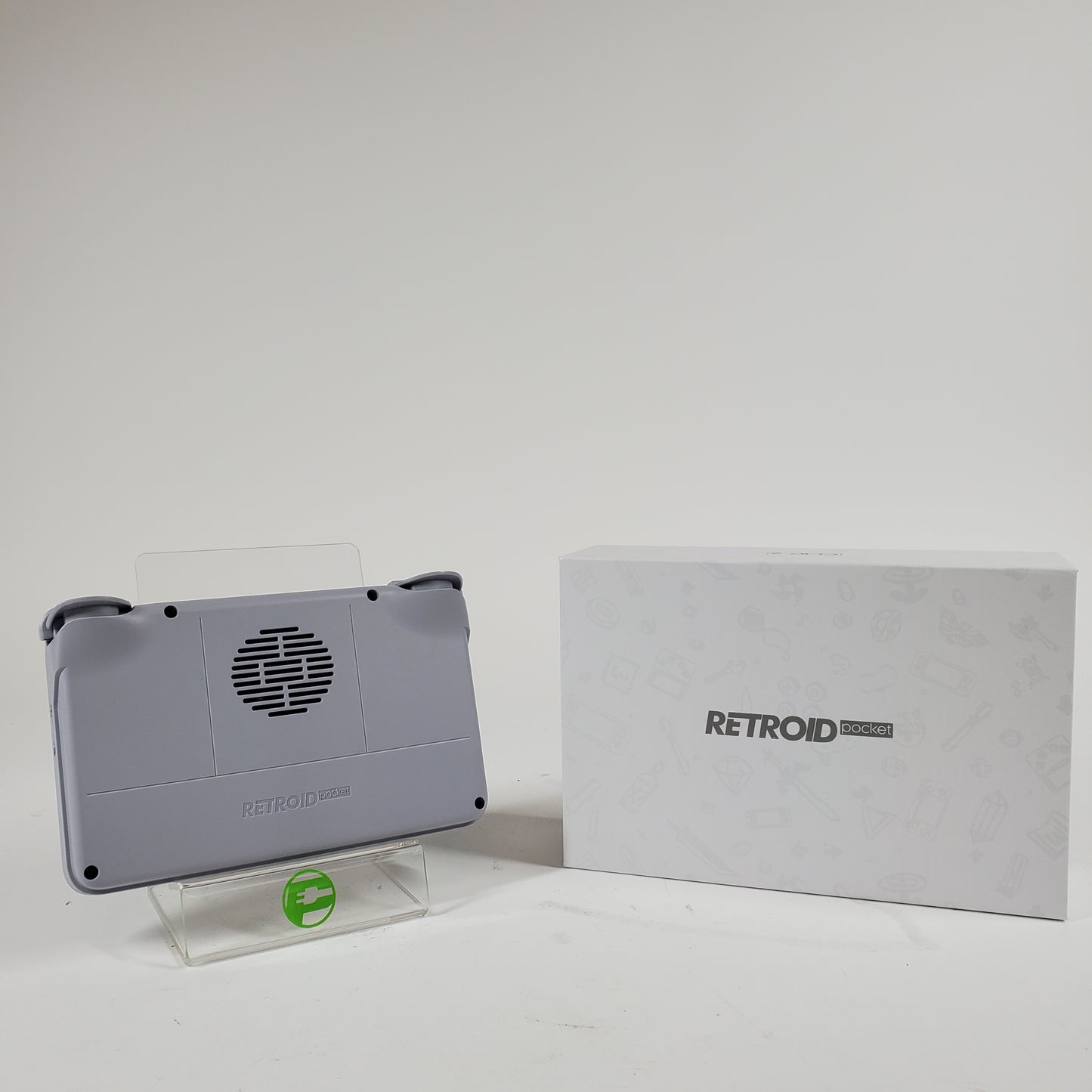 Retroid Pocket Flip 2 Handheld Gaming System D1100