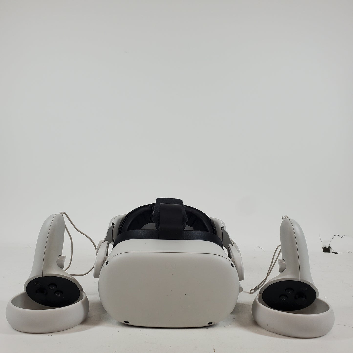 Meta Quest 2 256GB Standalone All-in-One VR Headset KW49CM