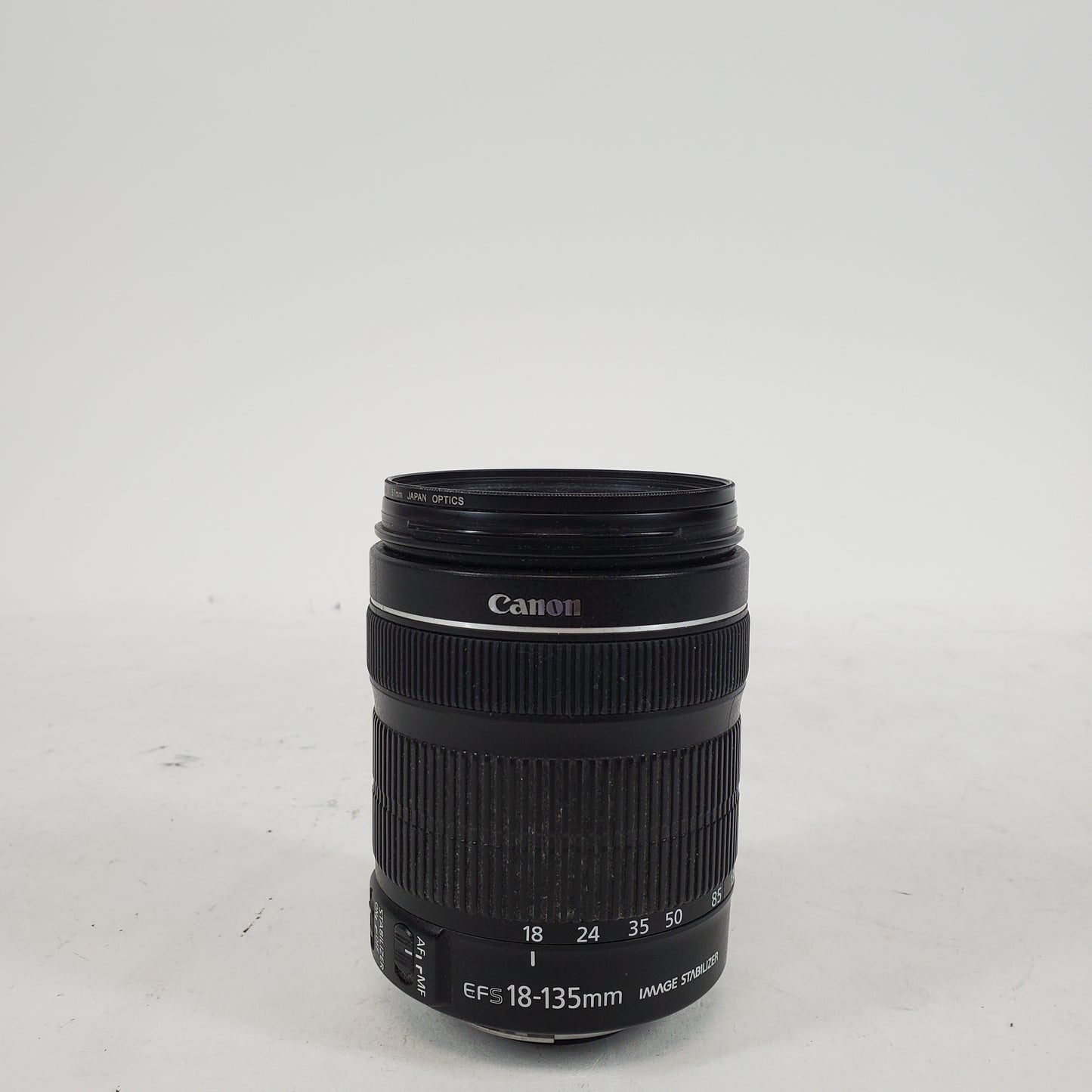 Canon EF-S 18-135mm f/3.5-5.6 IS STM 18-135mm f/3.5-5.6 IS STM READ