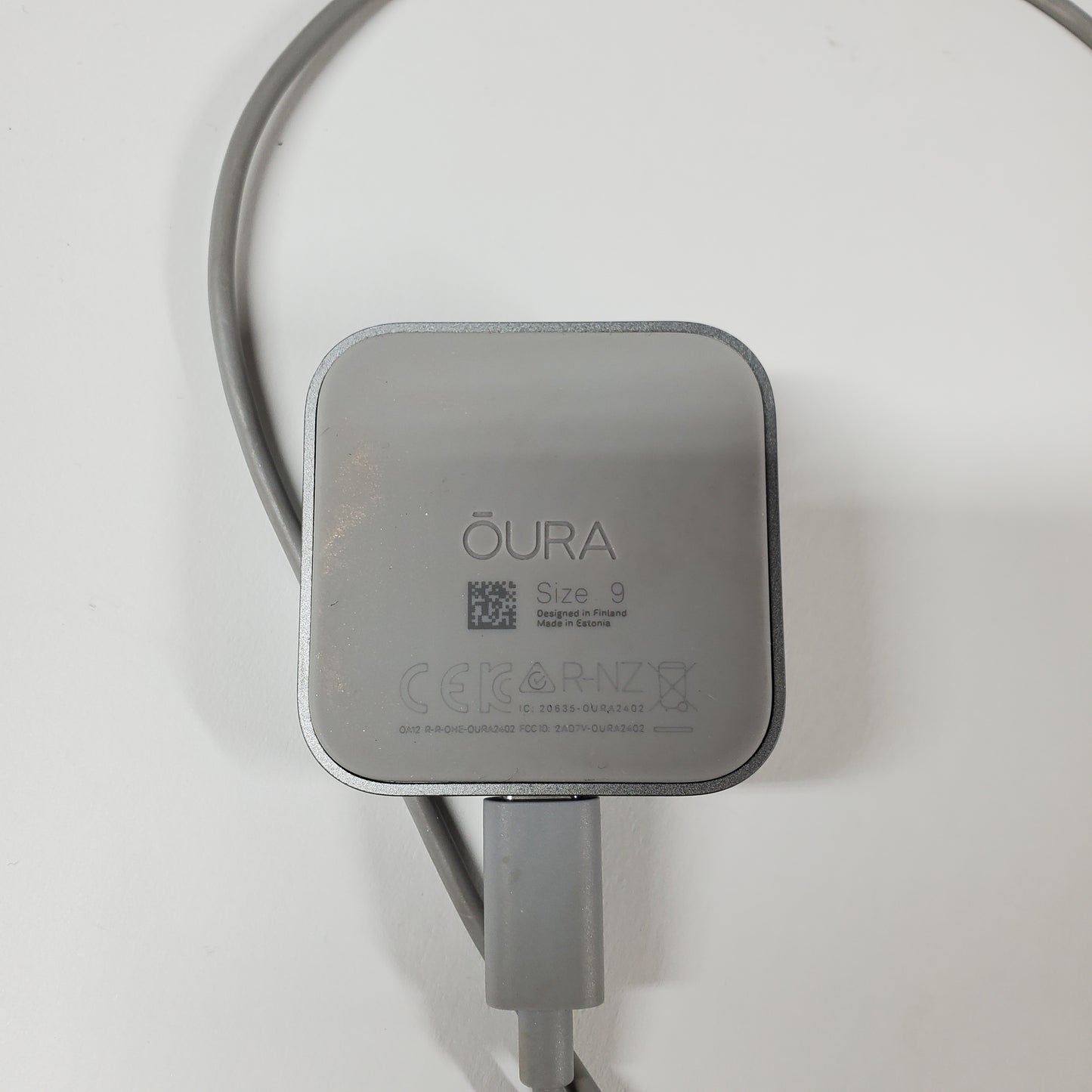 Oura Ring 4 Size 9 Smart Ring 0A-R4-9-BK