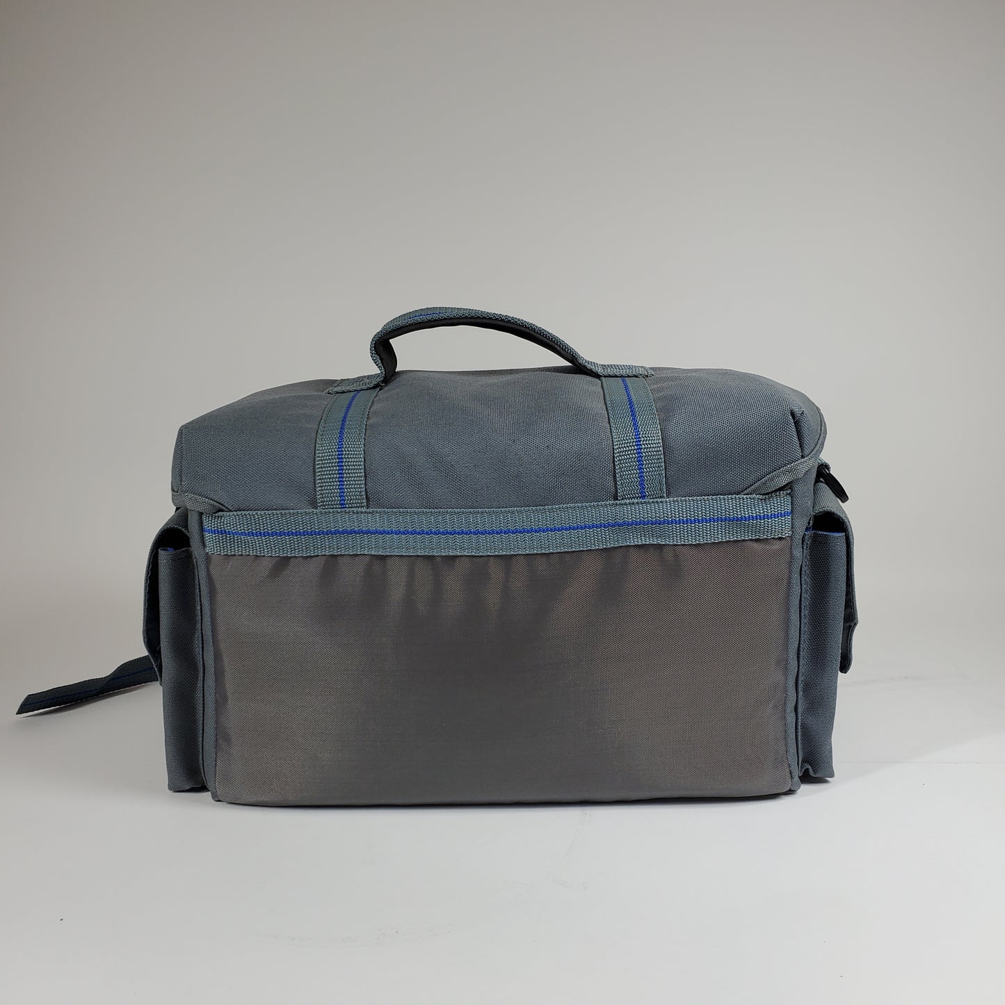 Nikon AF N8008s 35mm SLR Camera Kit