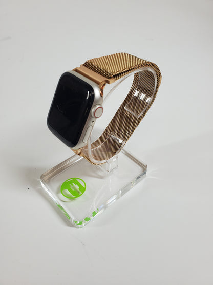 Unlocked Apple Watch SE 2nd Gen 40MM Silver Aluminum MRFW3LL/A