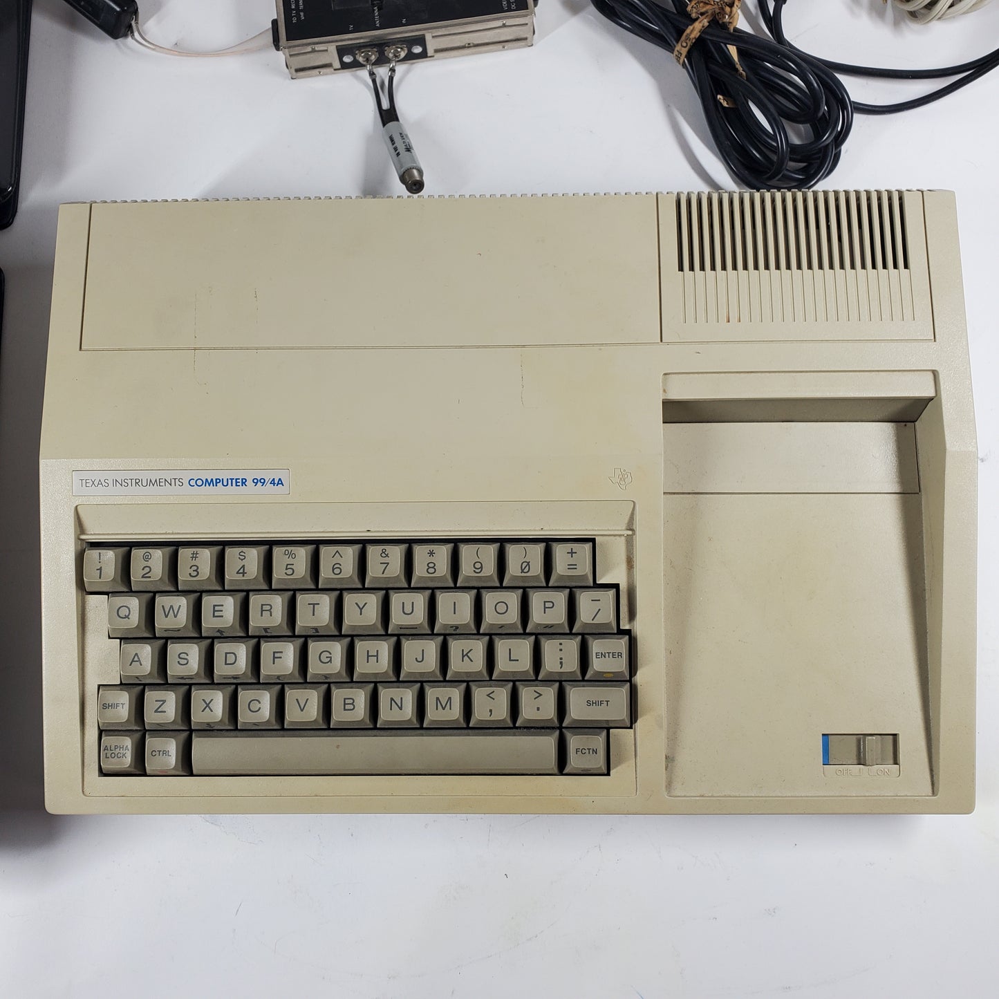 Texas Instrument T1 99/4A T1 99/4A Home Computer T1 99/4A