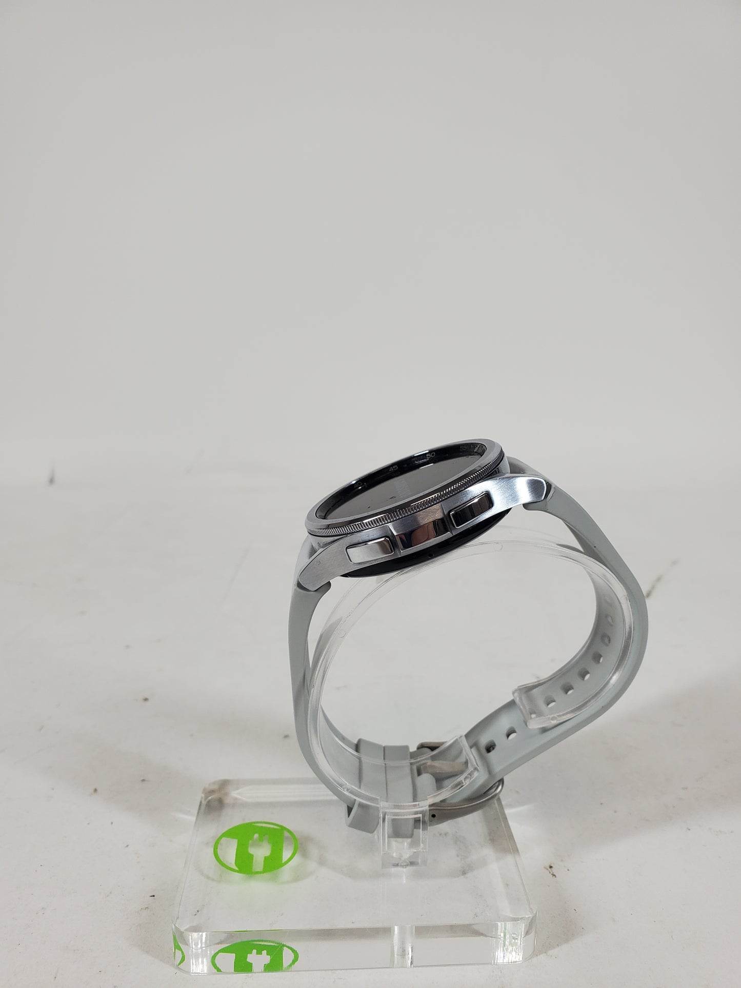 WiFi Only Samsung Galaxy Watch6 Classic Stainless Steel Smartwatch SM-R950