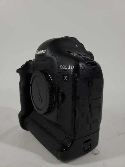 Canon EOS 1DX 18.1 Digital SLR DSLR Camera